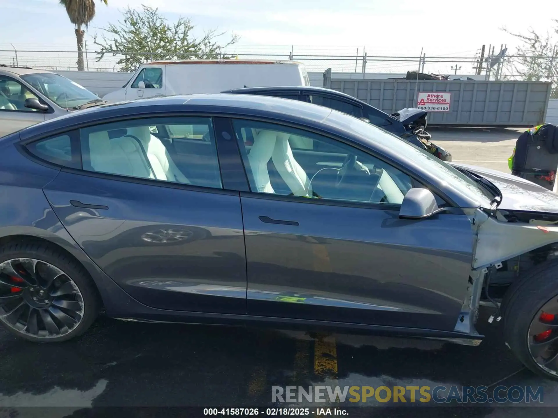 14 Фотография поврежденного автомобиля 5YJ3E1EC4PF705449 TESLA MODEL 3 2023