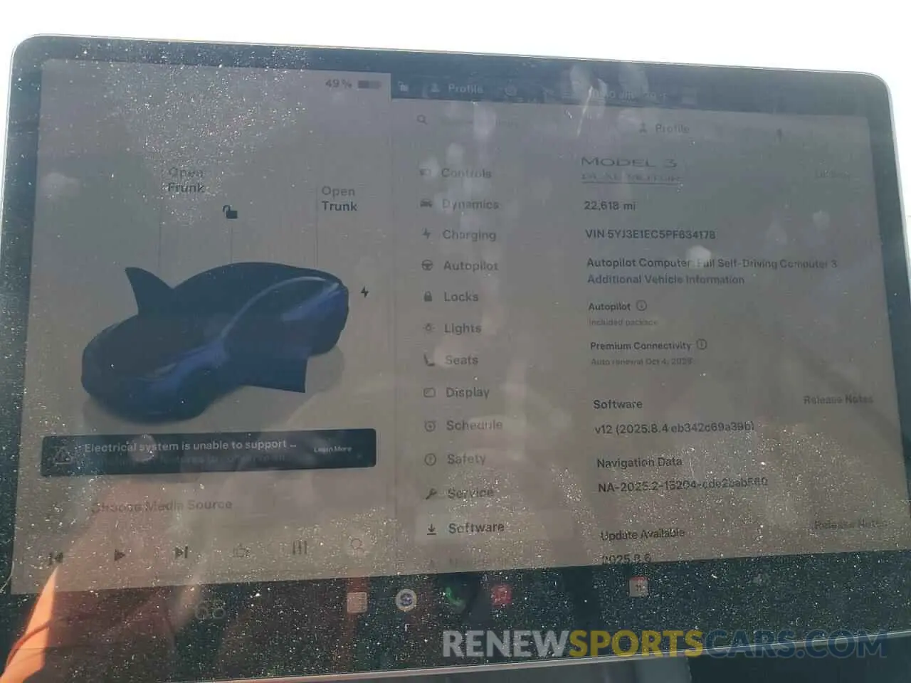 9 Photograph of a damaged car 5YJ3E1EC5PF634178 TESLA MODEL 3 2023