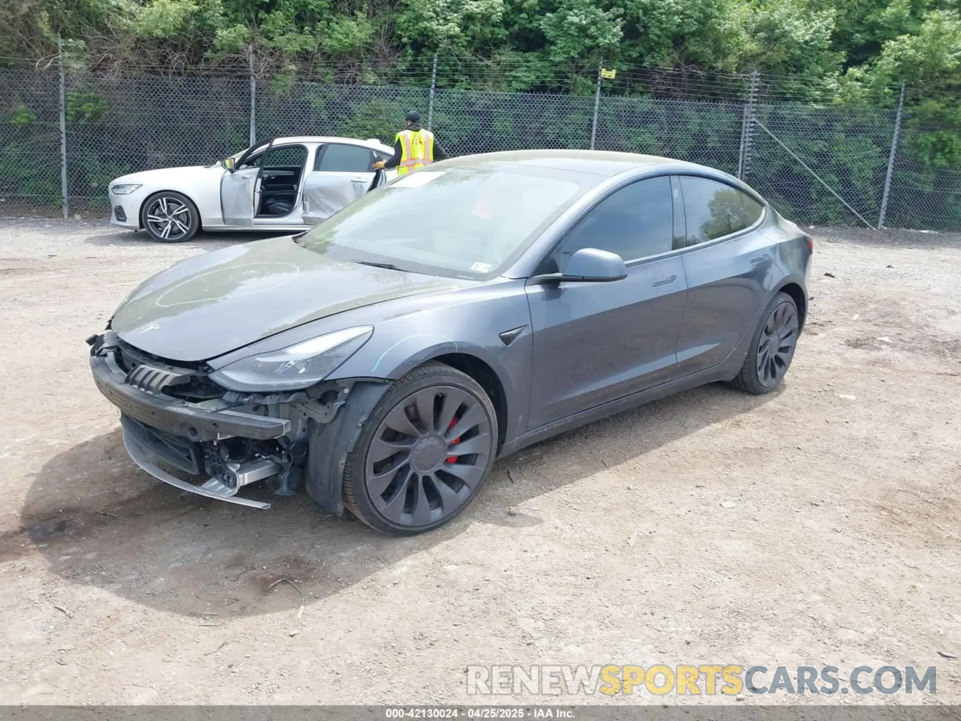2 Фотография поврежденного автомобиля 5YJ3E1EC6PF383560 TESLA MODEL 3 2023