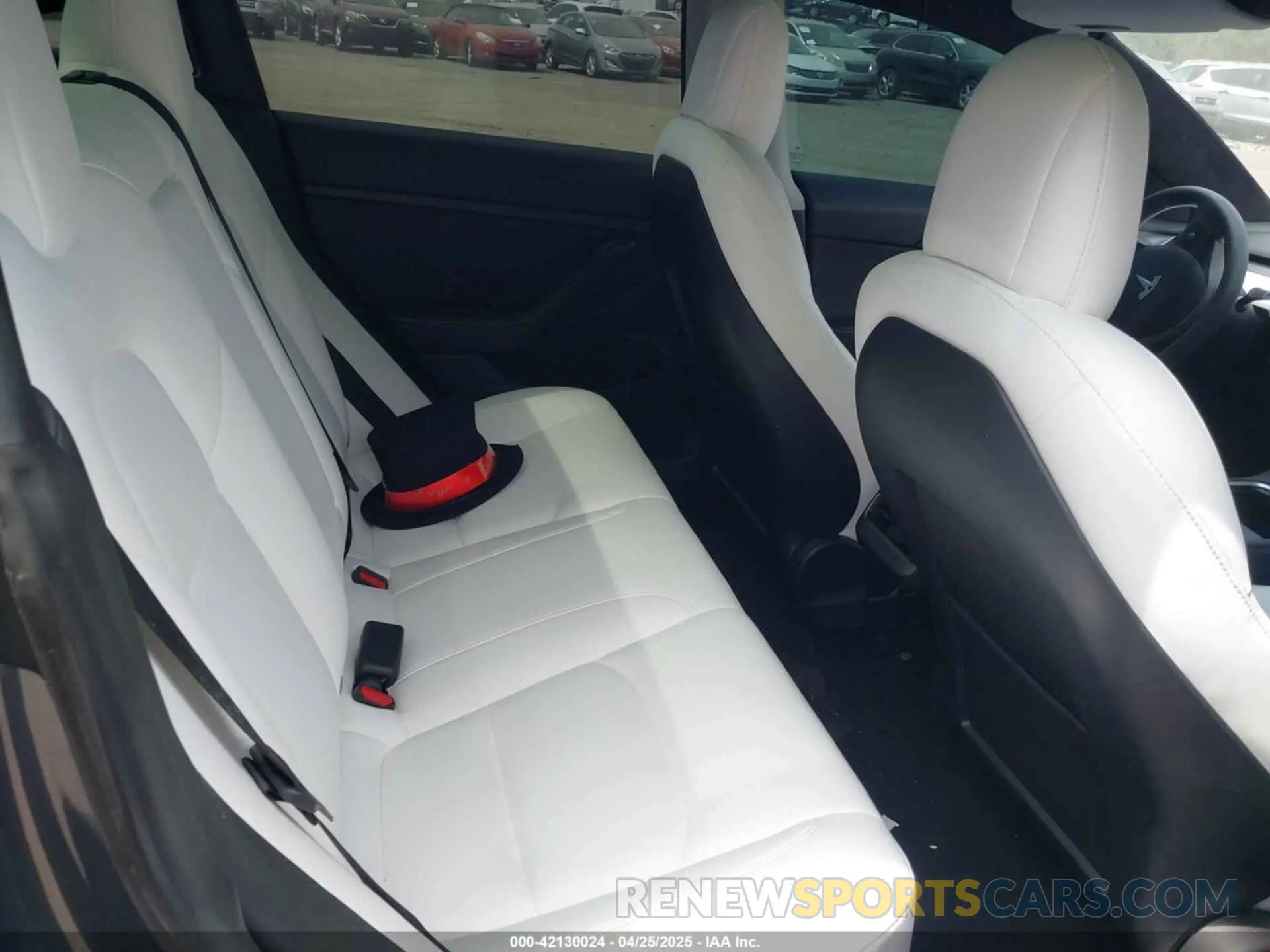 8 Фотография поврежденного автомобиля 5YJ3E1EC6PF383560 TESLA MODEL 3 2023