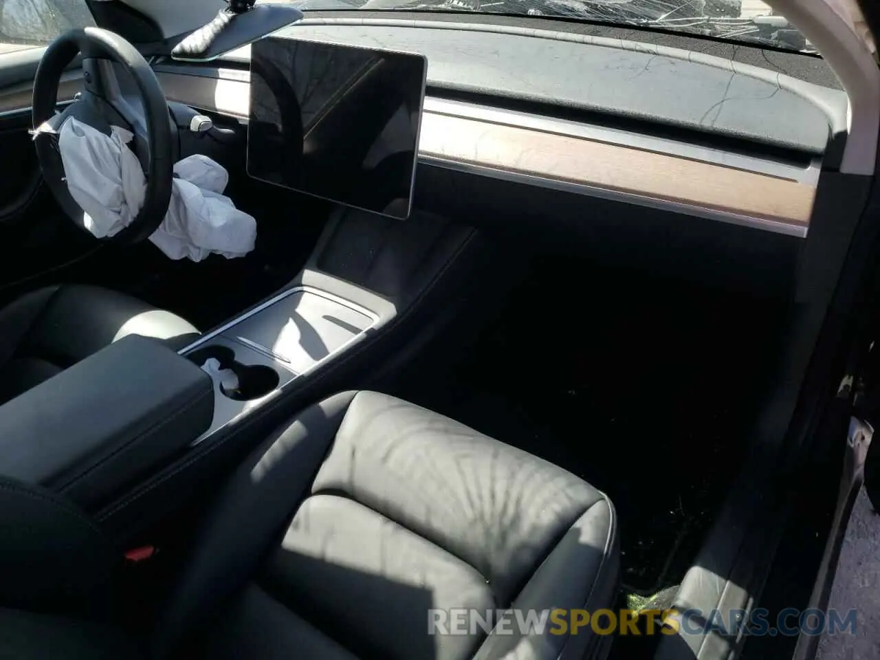 8 Photograph of a damaged car 5YJ3E1EC6PF542853 TESLA MODEL 3 2023
