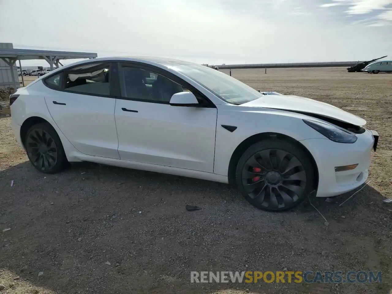 4 Фотография поврежденного автомобиля 5YJ3E1EC6PF627644 TESLA MODEL 3 2023