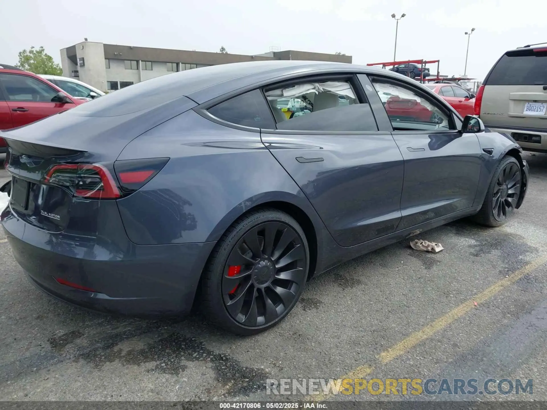 4 Фотография поврежденного автомобиля 5YJ3E1EC7PF420907 TESLA MODEL 3 2023