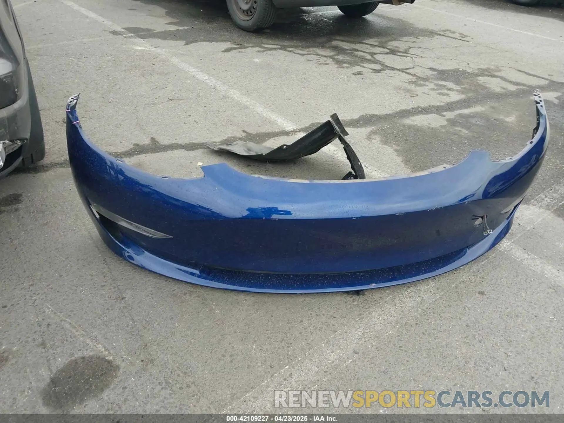 12 Фотография поврежденного автомобиля 5YJ3E1EC7PF625885 TESLA MODEL 3 2023
