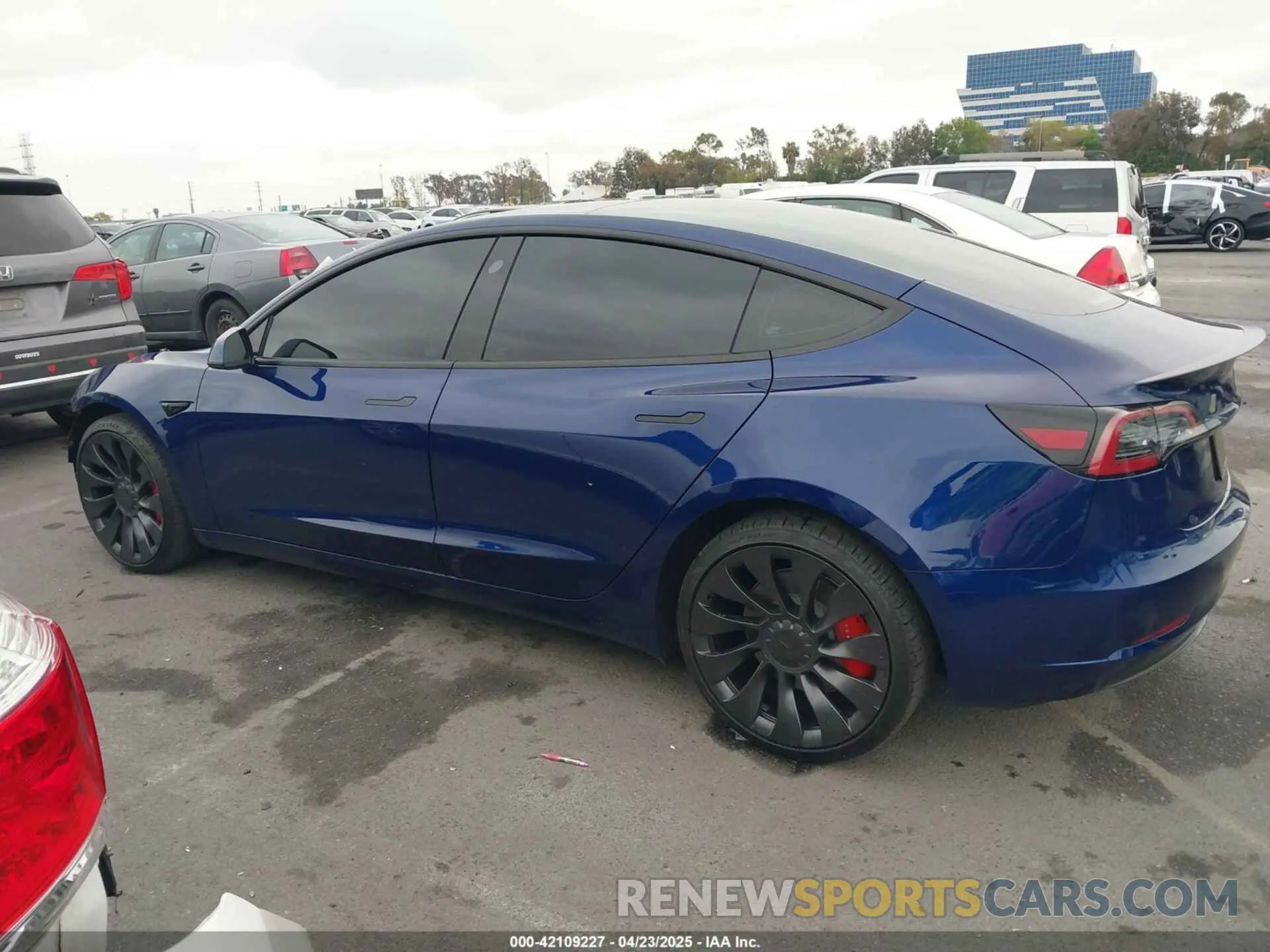 15 Фотография поврежденного автомобиля 5YJ3E1EC7PF625885 TESLA MODEL 3 2023