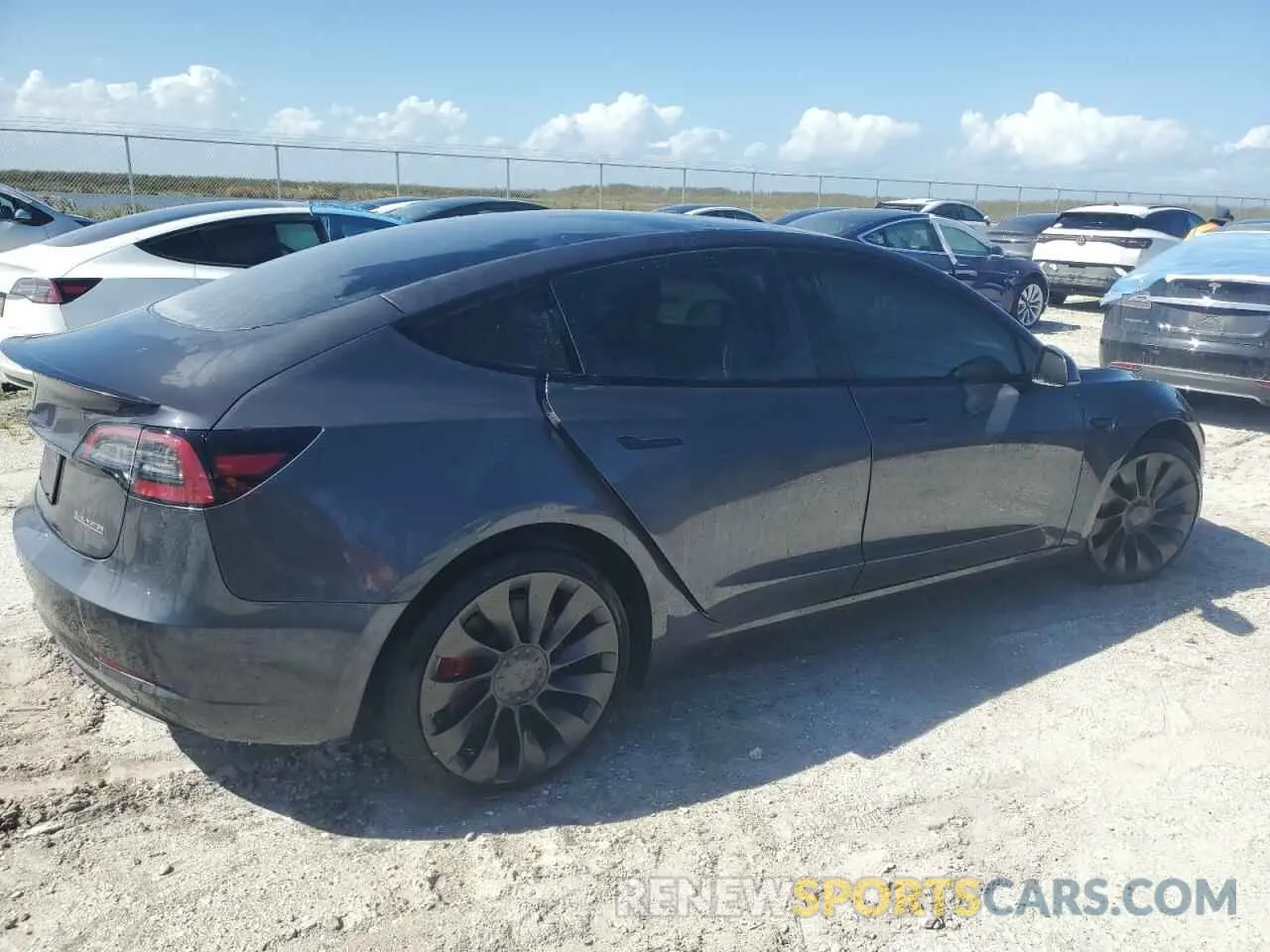 3 Фотография поврежденного автомобиля 5YJ3E1EC7PF701413 TESLA MODEL 3 2023