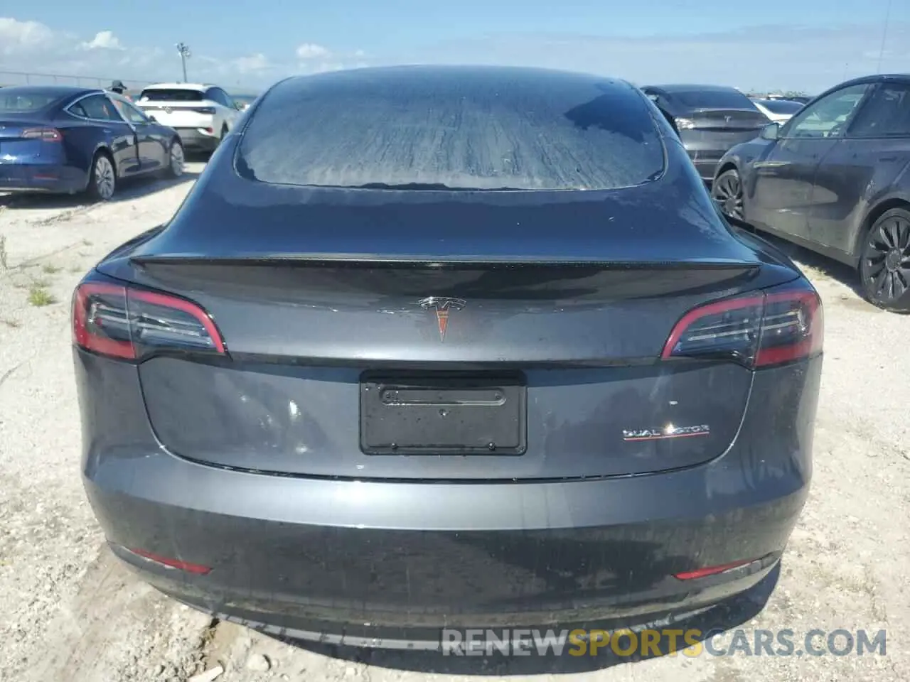 6 Фотография поврежденного автомобиля 5YJ3E1EC7PF701413 TESLA MODEL 3 2023