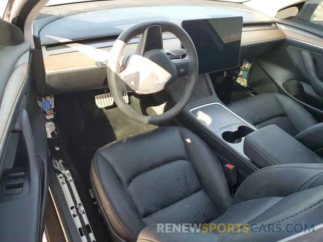 8 Фотография поврежденного автомобиля 5YJ3E1EC7PF701413 TESLA MODEL 3 2023