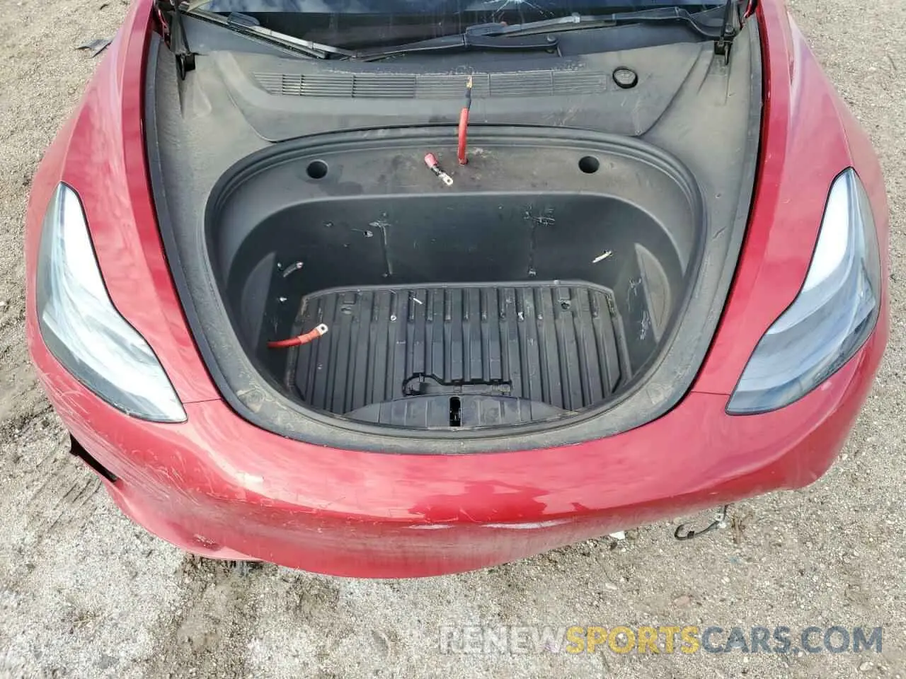 13 Photograph of a damaged car 5YJ3E1EC8PF472031 TESLA MODEL 3 2023