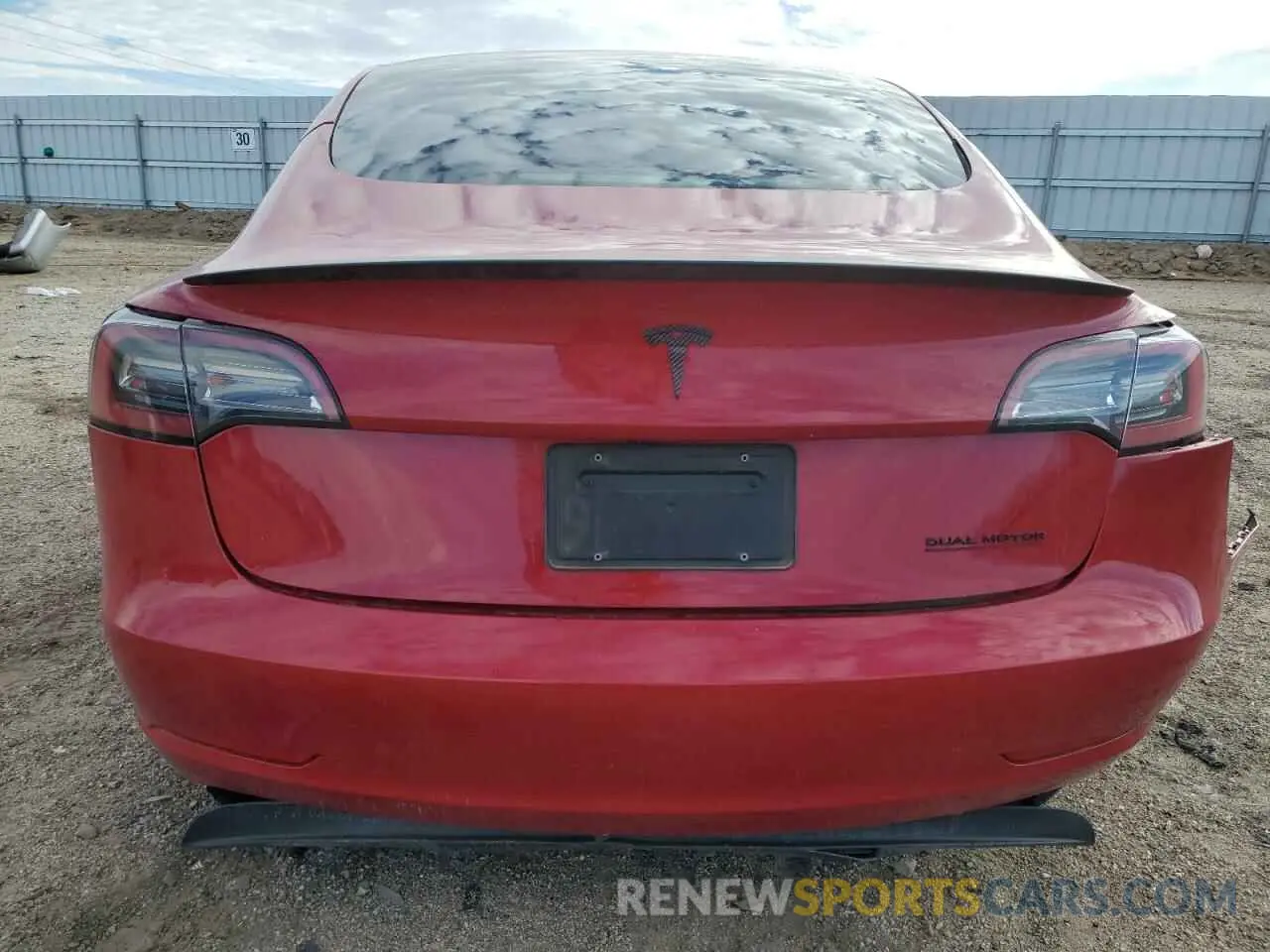 6 Photograph of a damaged car 5YJ3E1EC8PF472031 TESLA MODEL 3 2023