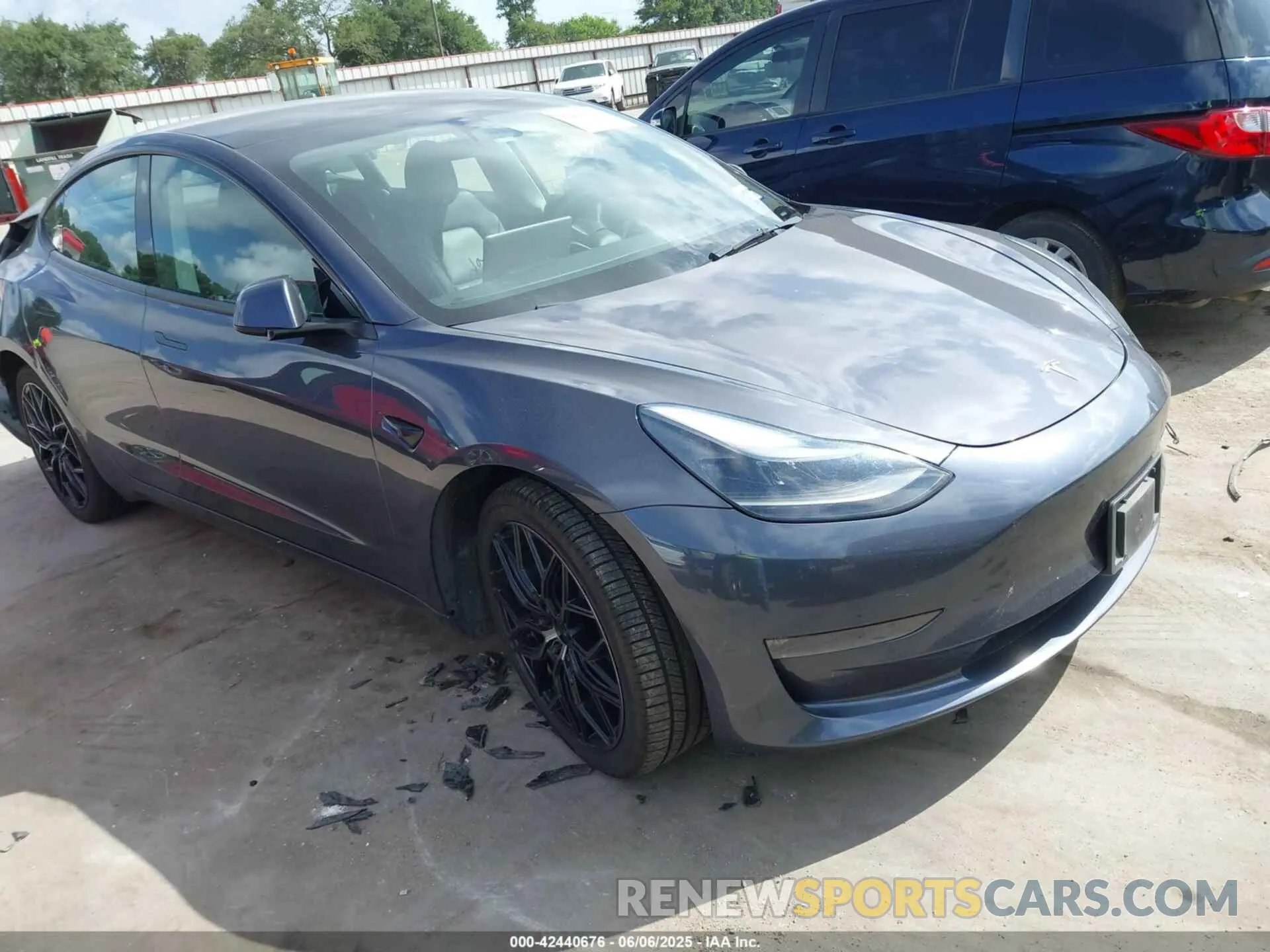1 Photograph of a damaged car 5YJ3E1EC9PF517784 TESLA MODEL 3 2023