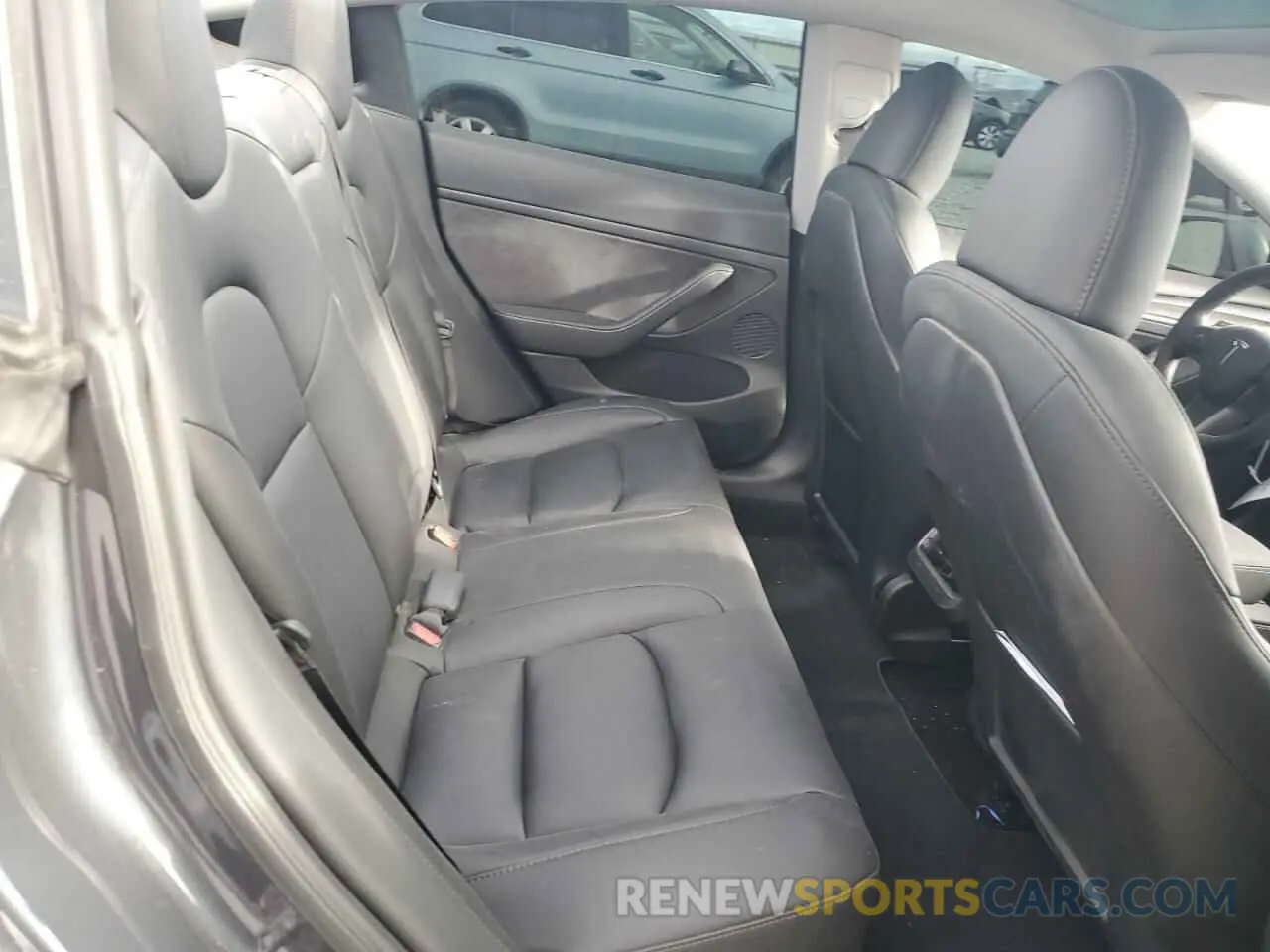 10 Photograph of a damaged car 5YJ3E1EC9PF603256 TESLA MODEL 3 2023