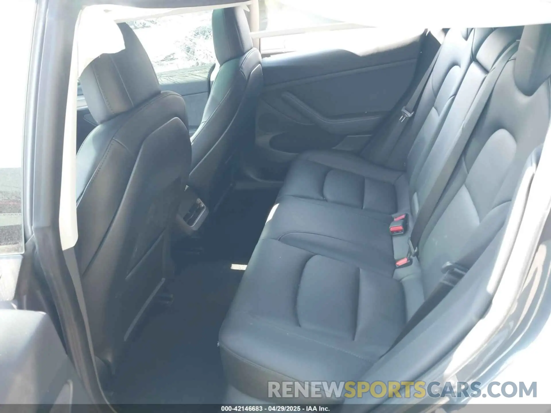 8 Photograph of a damaged car 5YJ3E1ECXPF410212 TESLA MODEL 3 2023