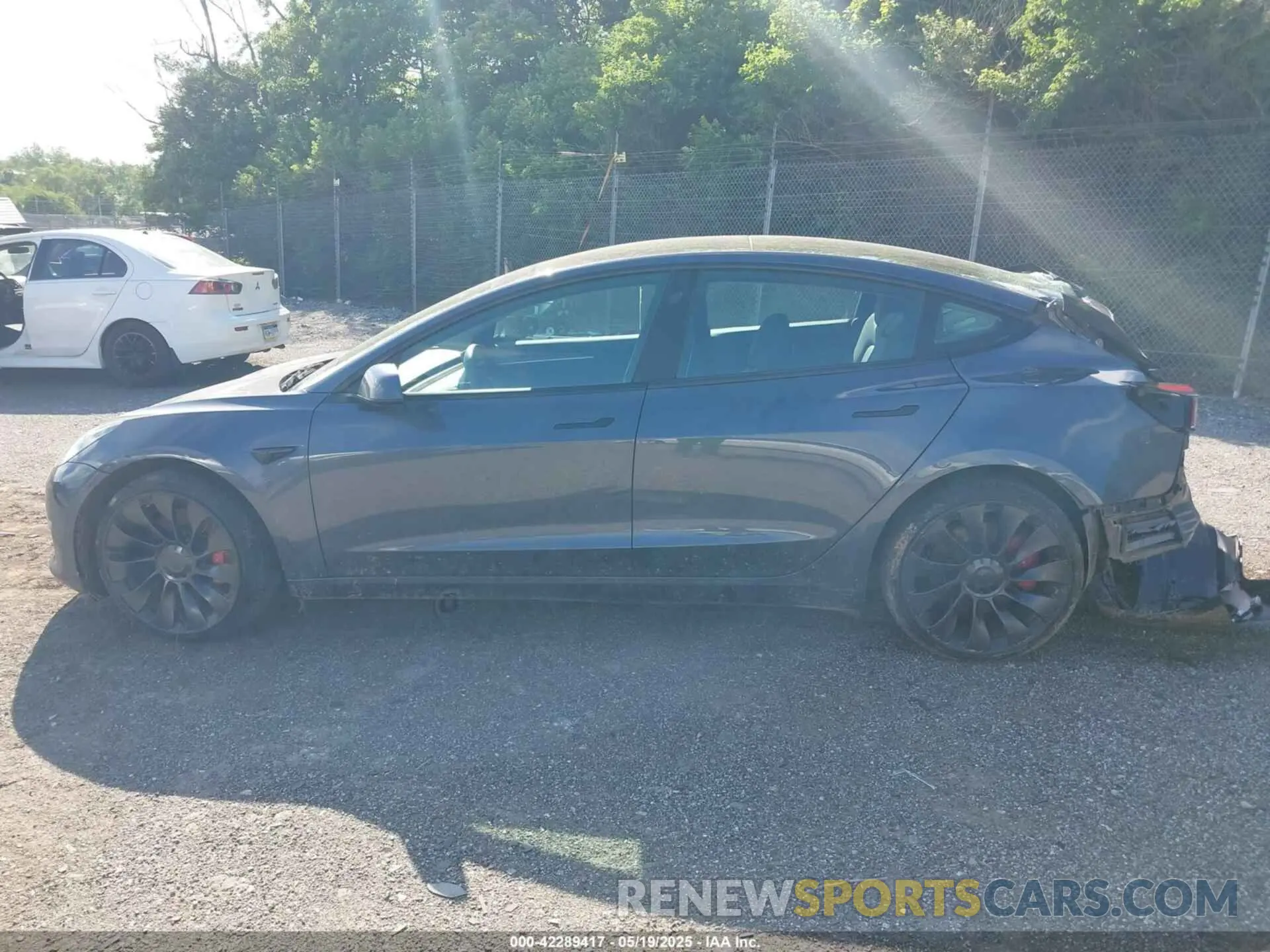 15 Photograph of a damaged car 5YJ3E1ECXPF482320 TESLA MODEL 3 2023