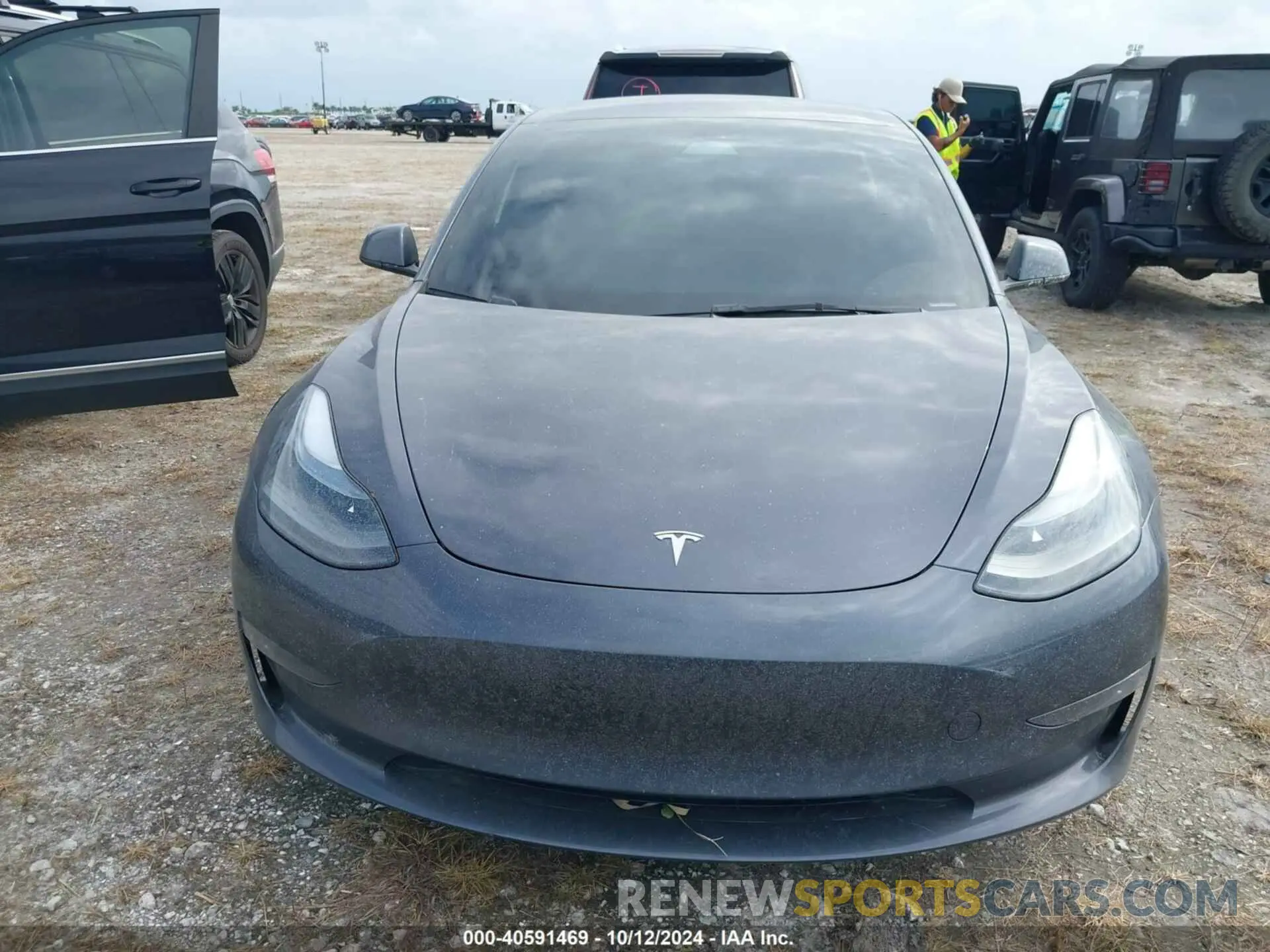 11 Photograph of a damaged car 5YJ3E1ECXPF668892 TESLA MODEL 3 2023