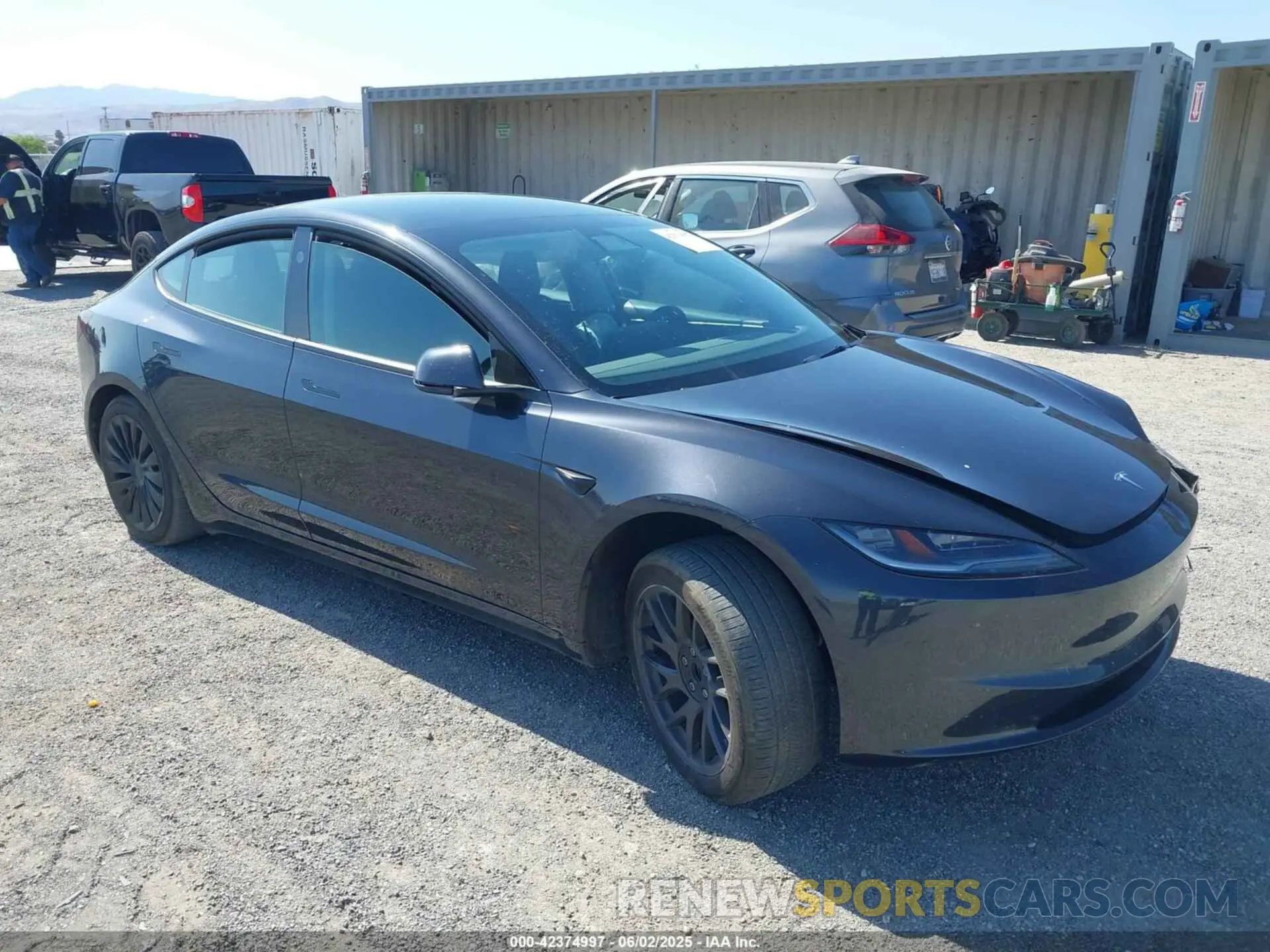 1 Фотография поврежденного автомобиля 5YJ3E1EA0RF721469 TESLA MODEL 3 2024