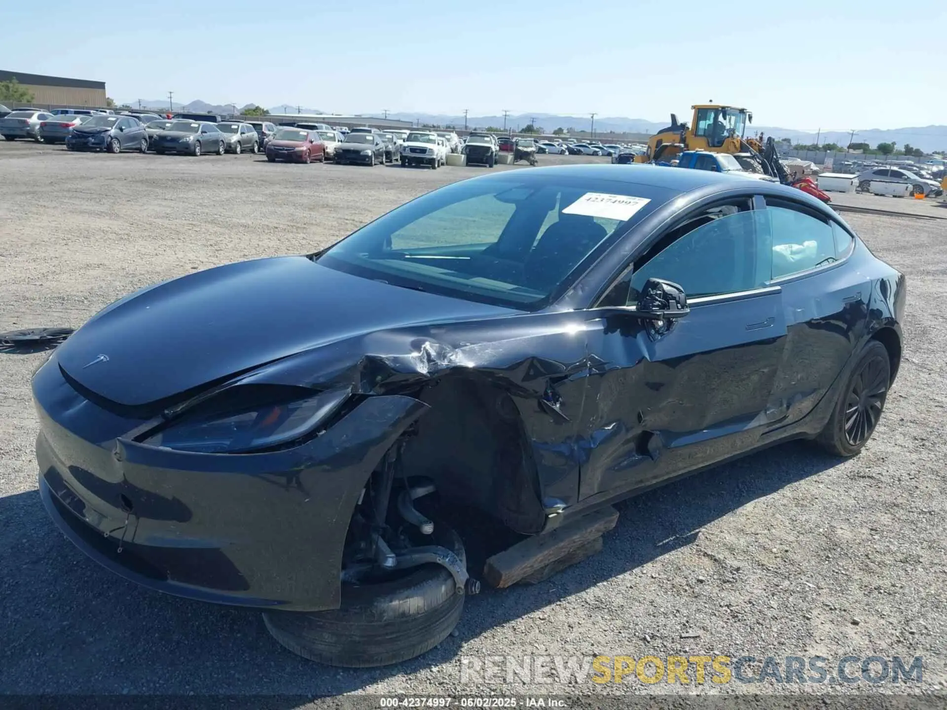 2 Фотография поврежденного автомобиля 5YJ3E1EA0RF721469 TESLA MODEL 3 2024
