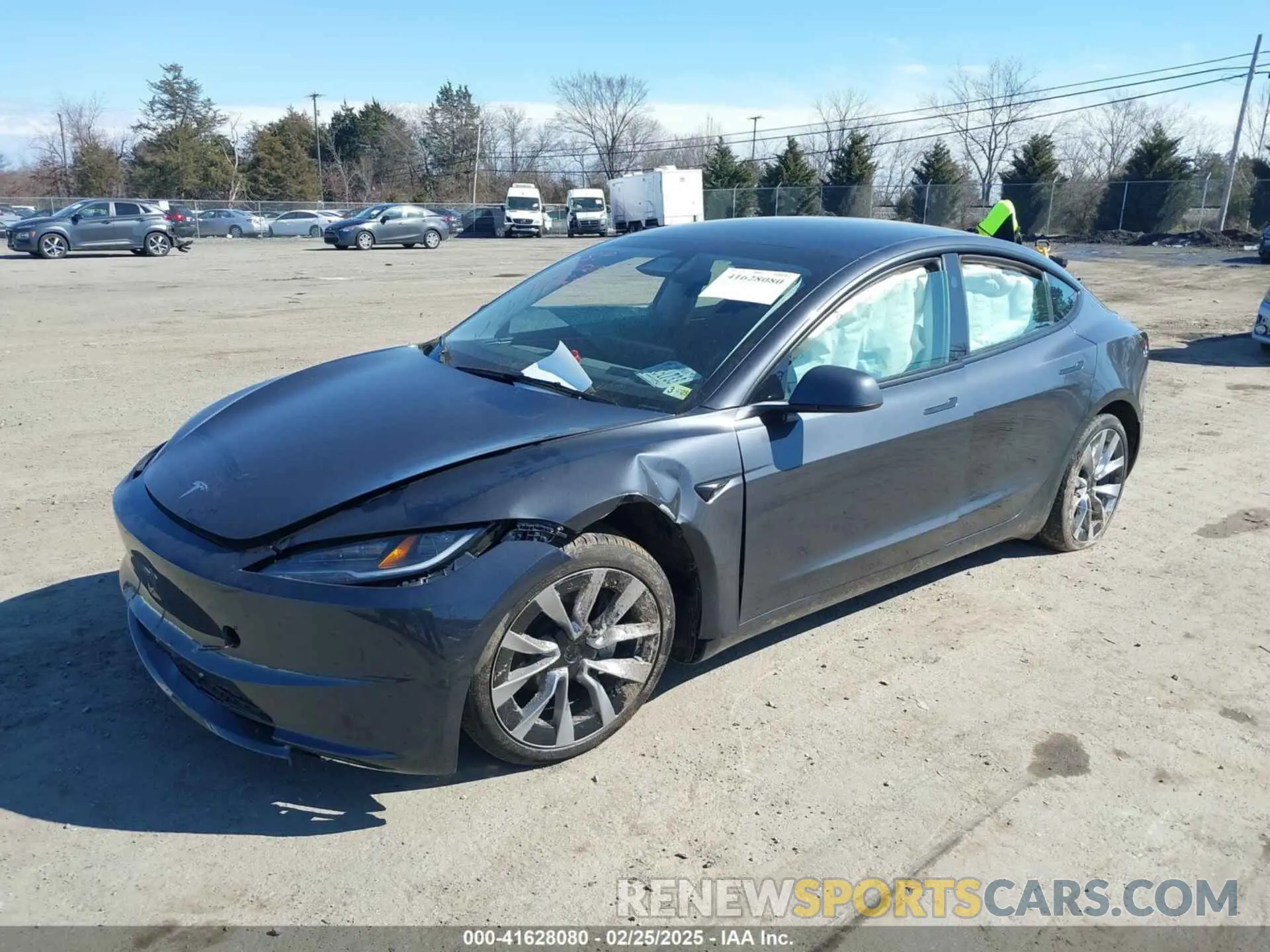 2 Фотография поврежденного автомобиля 5YJ3E1EA0RF721956 TESLA MODEL 3 2024