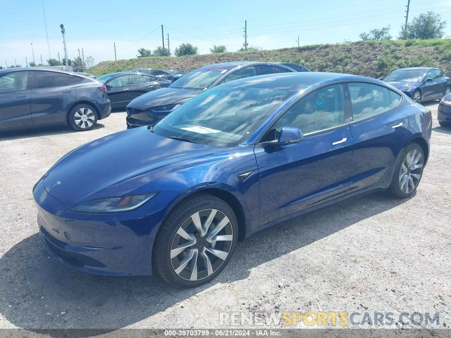 2 Фотография поврежденного автомобиля 5YJ3E1EA0RF749448 TESLA MODEL 3 2024
