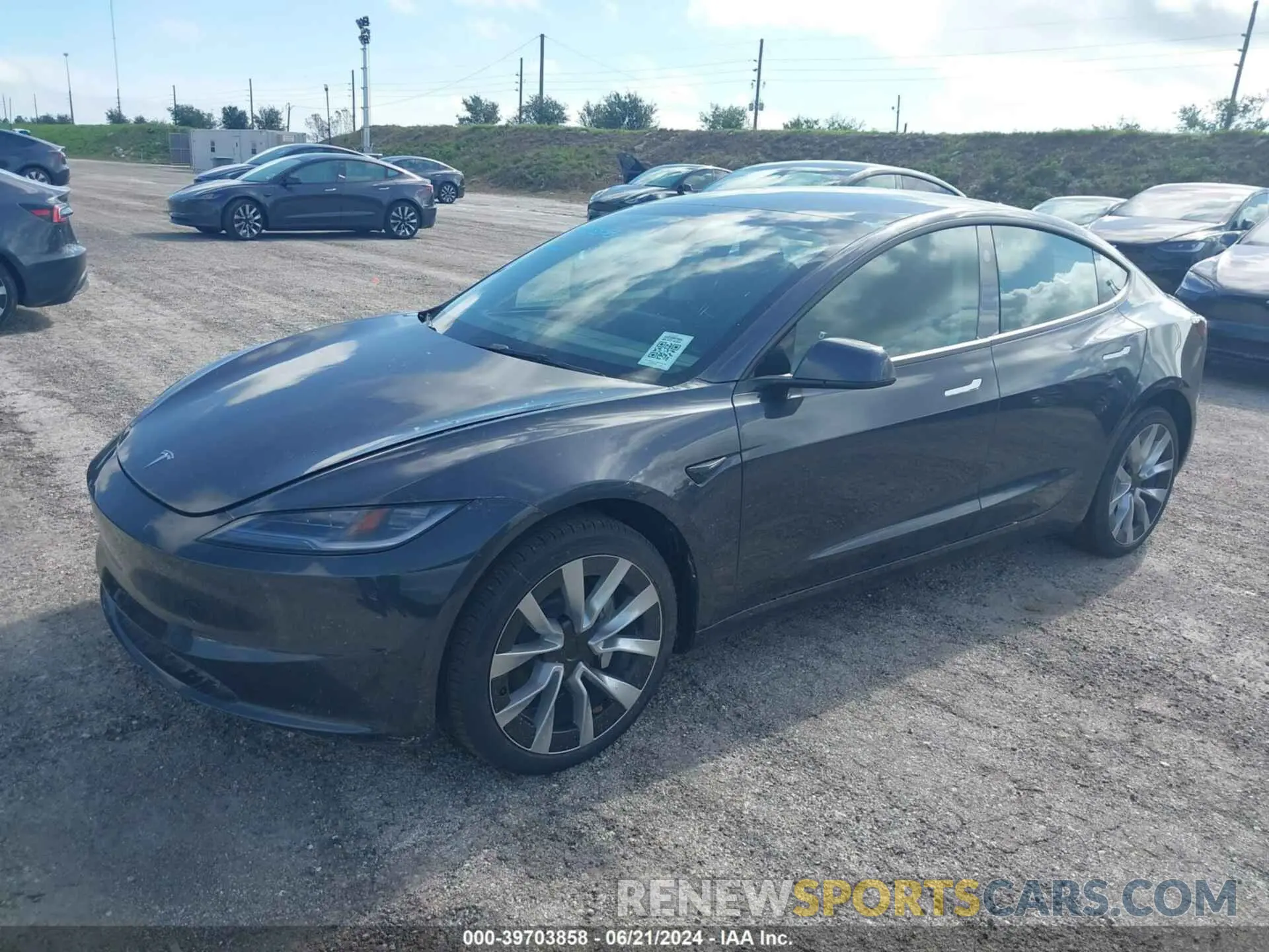 2 Фотография поврежденного автомобиля 5YJ3E1EA0RF750616 TESLA MODEL 3 2024
