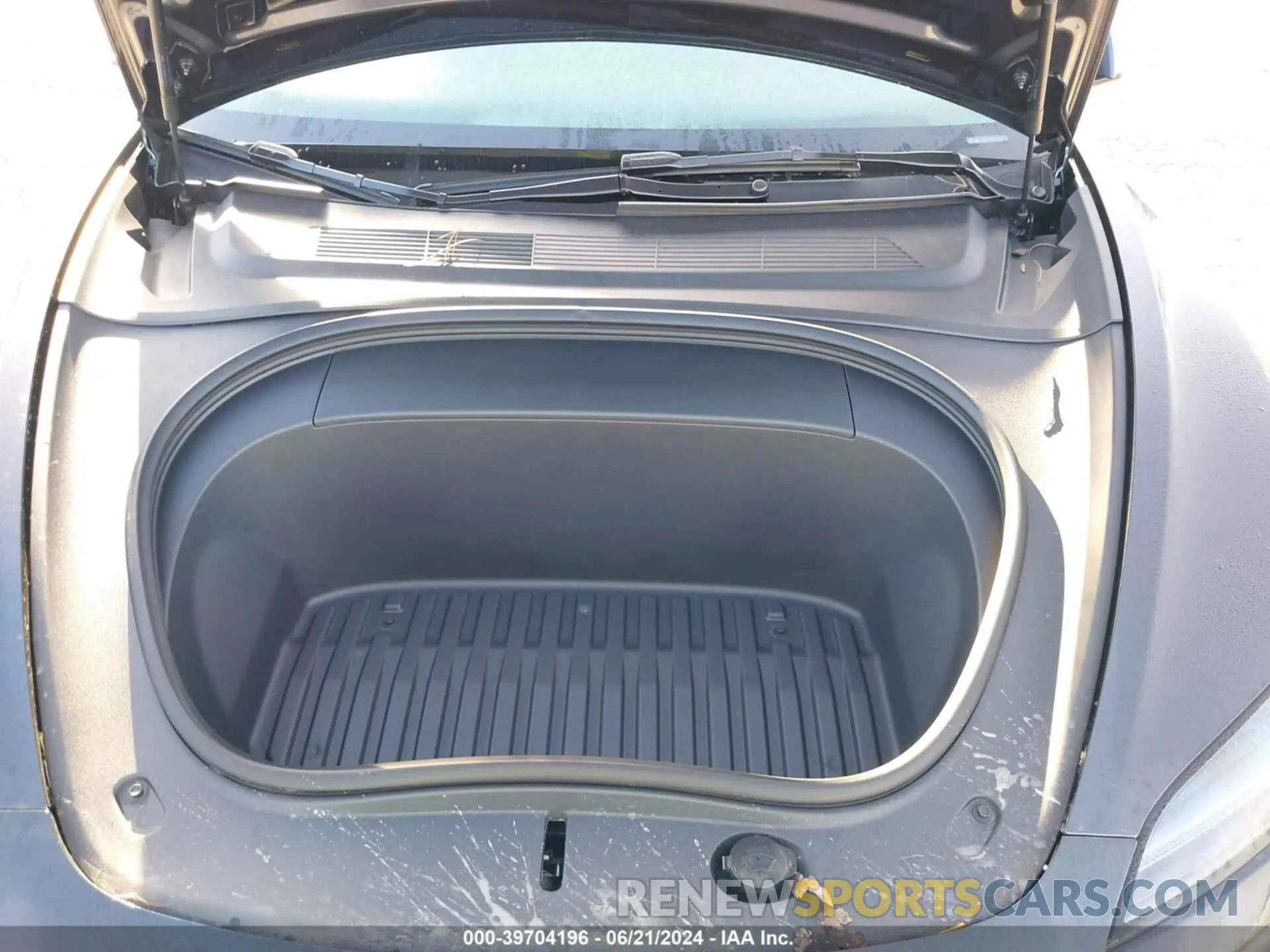 10 Фотография поврежденного автомобиля 5YJ3E1EA0RF752074 TESLA MODEL 3 2024