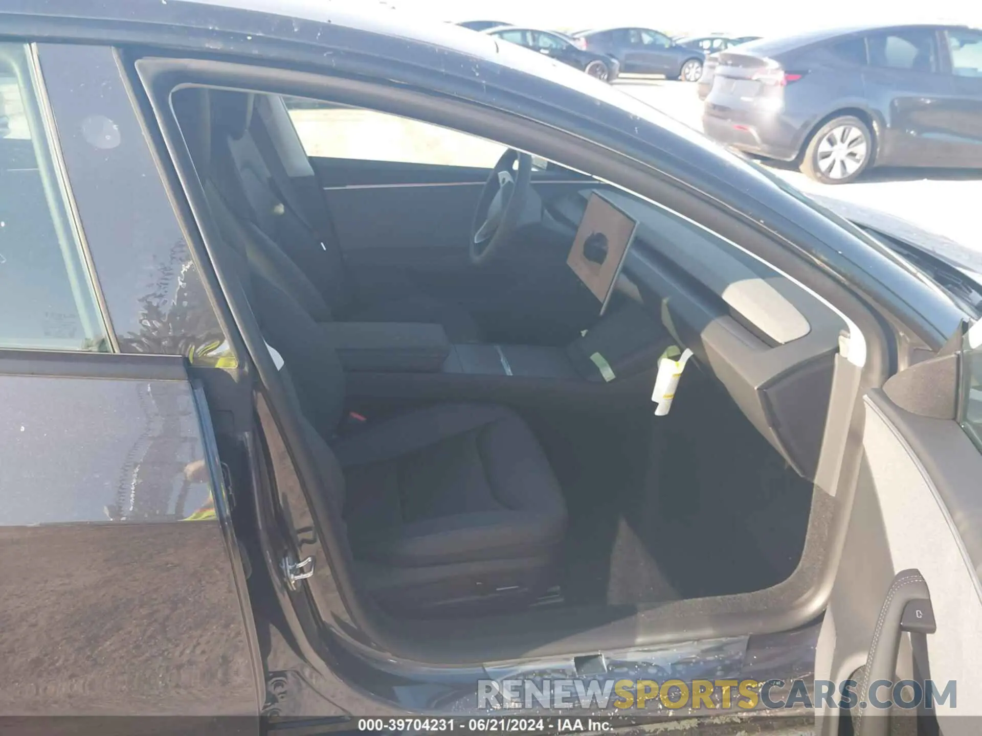 5 Фотография поврежденного автомобиля 5YJ3E1EA0RF752107 TESLA MODEL 3 2024