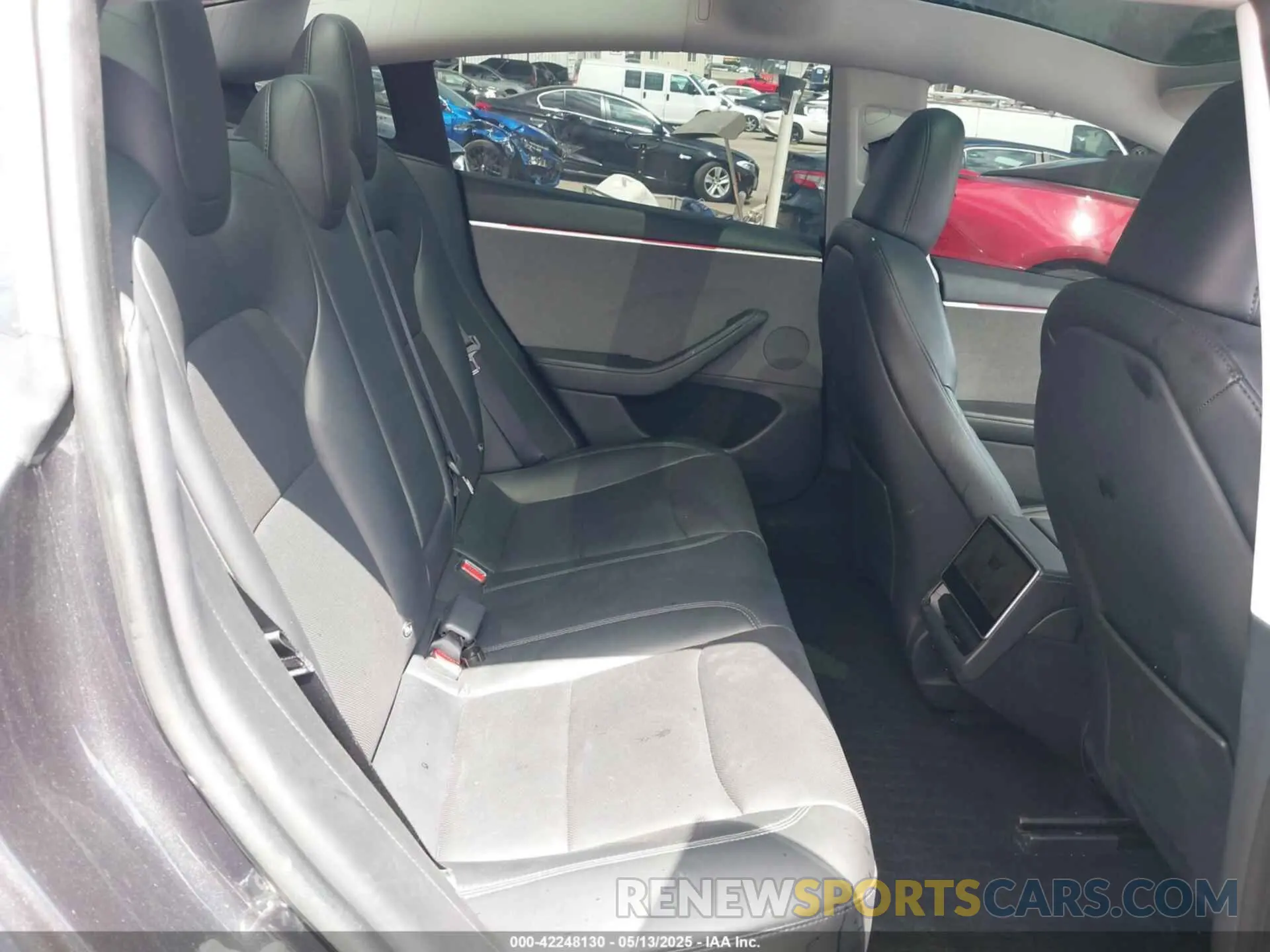 8 Фотография поврежденного автомобиля 5YJ3E1EA0RF782725 TESLA MODEL 3 2024
