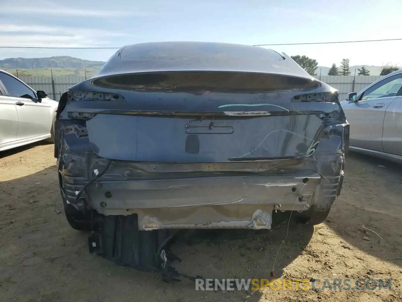 6 Photograph of a damaged car 5YJ3E1EA0RF784894 TESLA MODEL 3 2024
