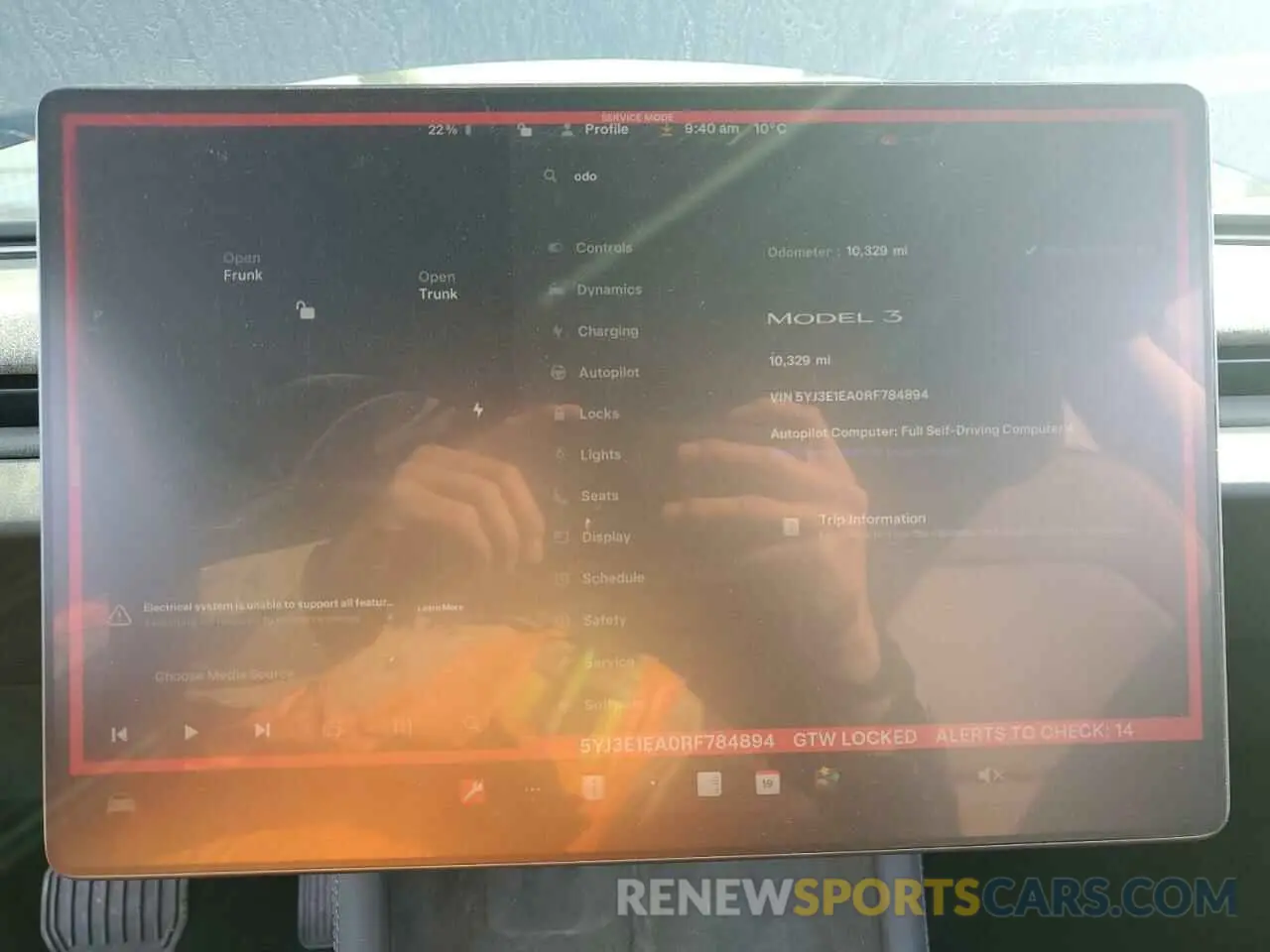 9 Photograph of a damaged car 5YJ3E1EA0RF784894 TESLA MODEL 3 2024