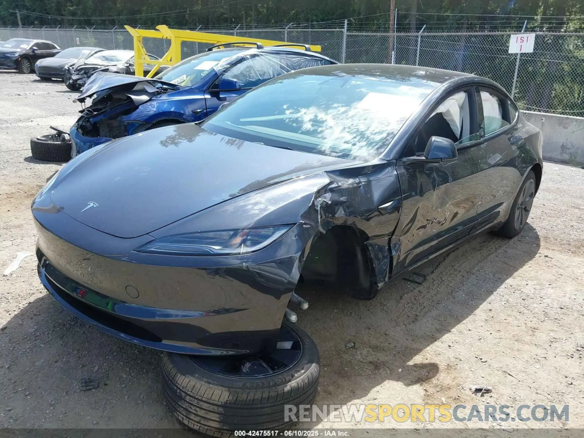 2 Photograph of a damaged car 5YJ3E1EA0RF823760 TESLA MODEL 3 2024
