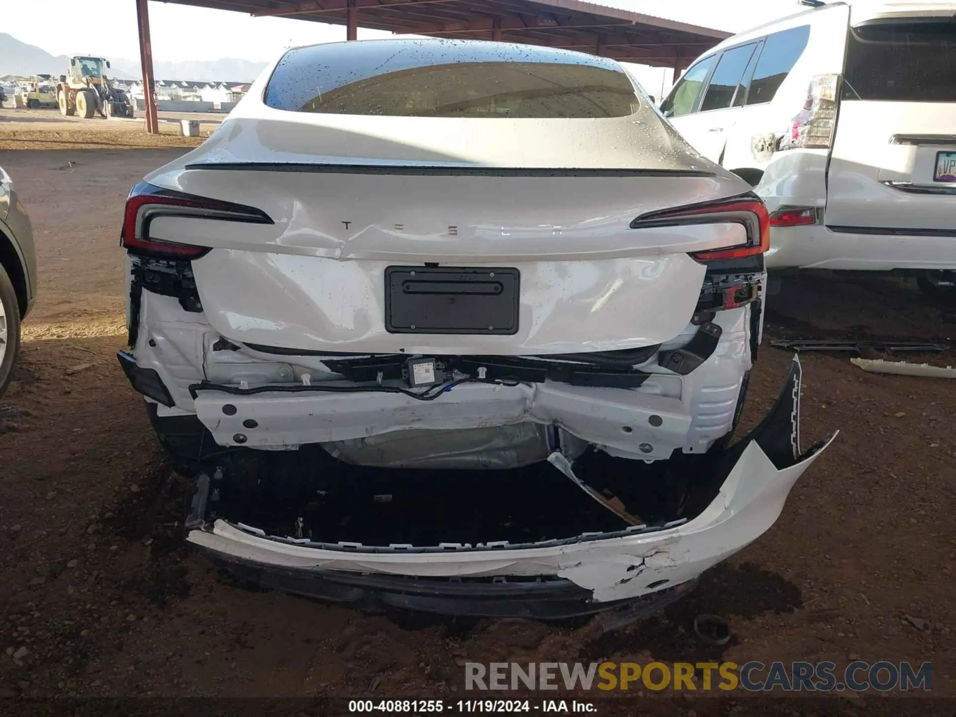 15 Photograph of a damaged car 5YJ3E1EA0RF855902 TESLA MODEL 3 2024