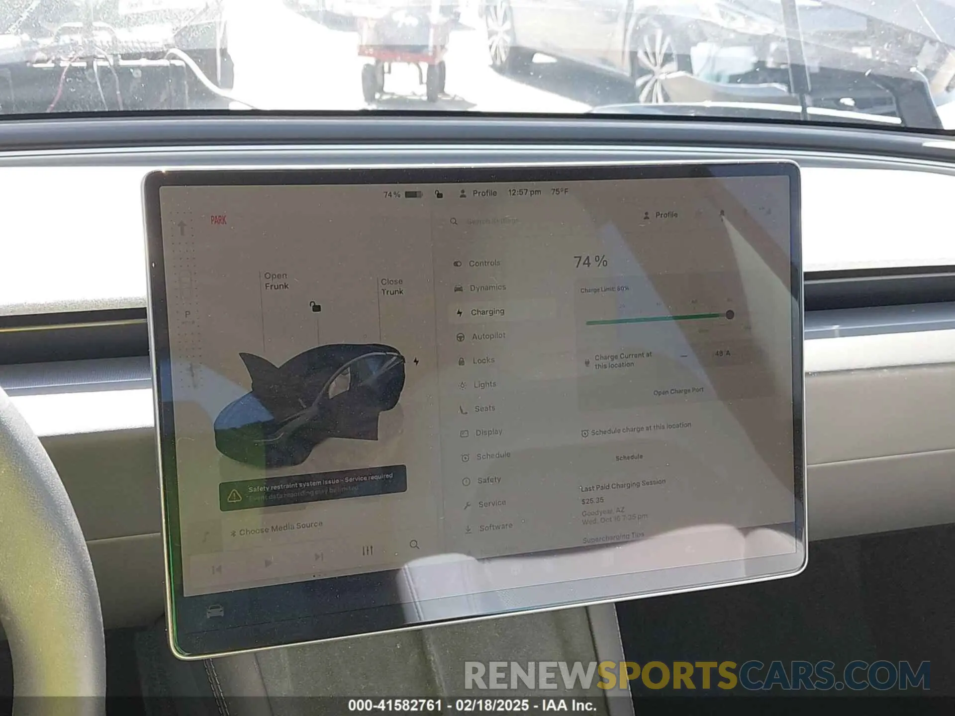 16 Photograph of a damaged car 5YJ3E1EA0RF871954 TESLA MODEL 3 2024