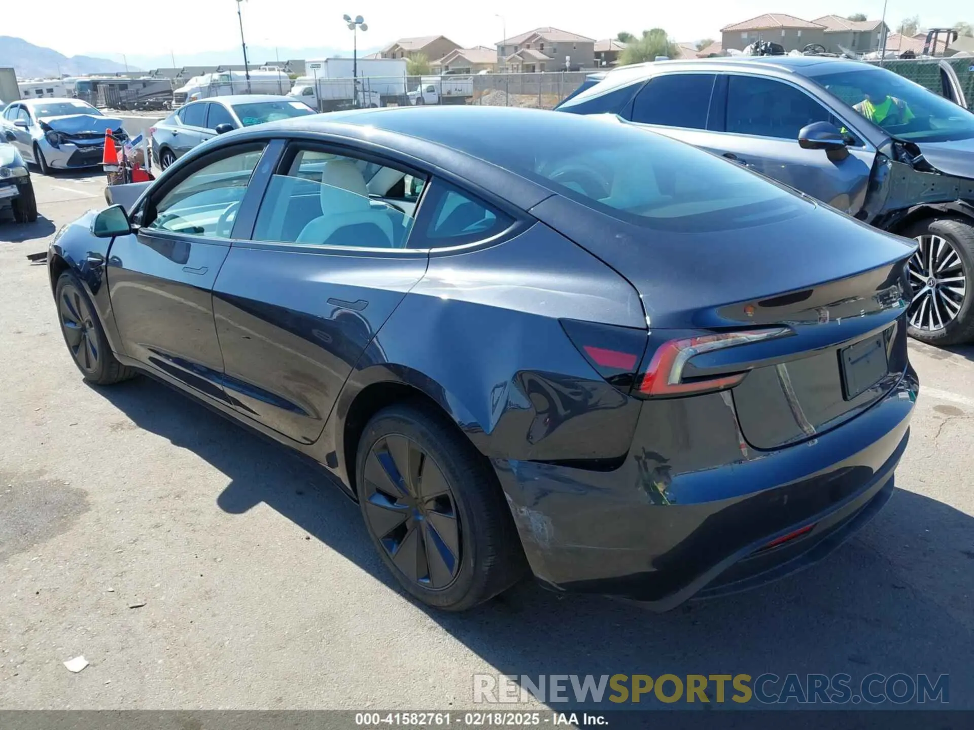 3 Photograph of a damaged car 5YJ3E1EA0RF871954 TESLA MODEL 3 2024