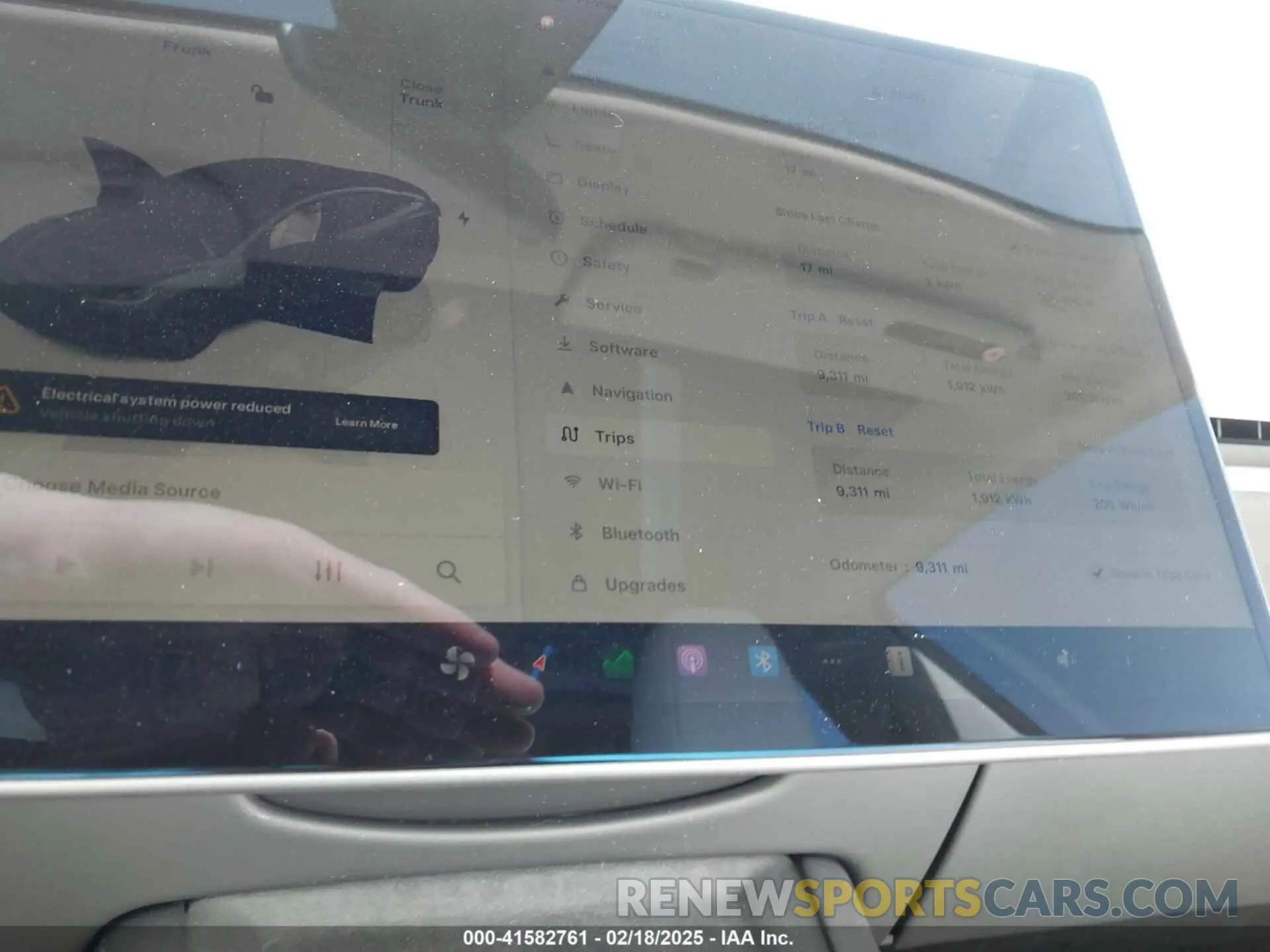 7 Photograph of a damaged car 5YJ3E1EA0RF871954 TESLA MODEL 3 2024