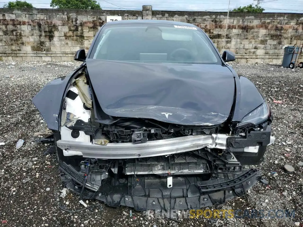 5 Photograph of a damaged car 5YJ3E1EA1RF724493 TESLA MODEL 3 2024