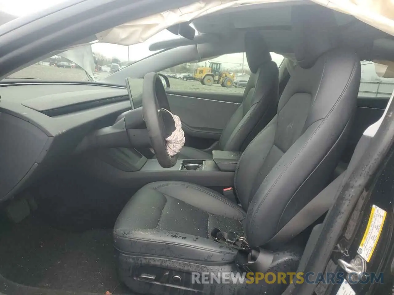 7 Photograph of a damaged car 5YJ3E1EA1RF730892 TESLA MODEL 3 2024