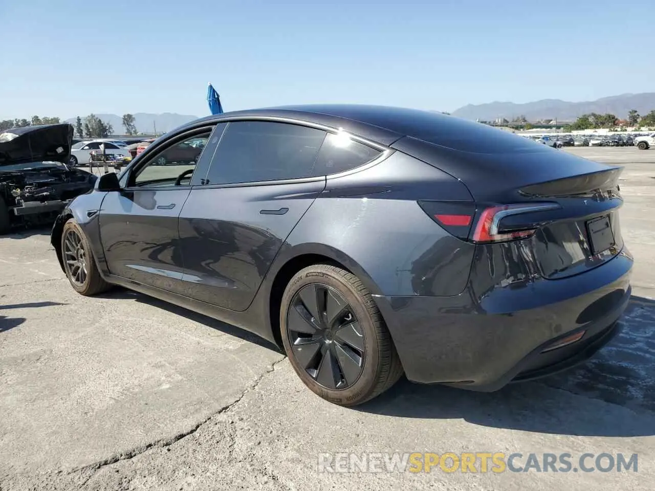 2 Photograph of a damaged car 5YJ3E1EA1RF736188 TESLA MODEL 3 2024
