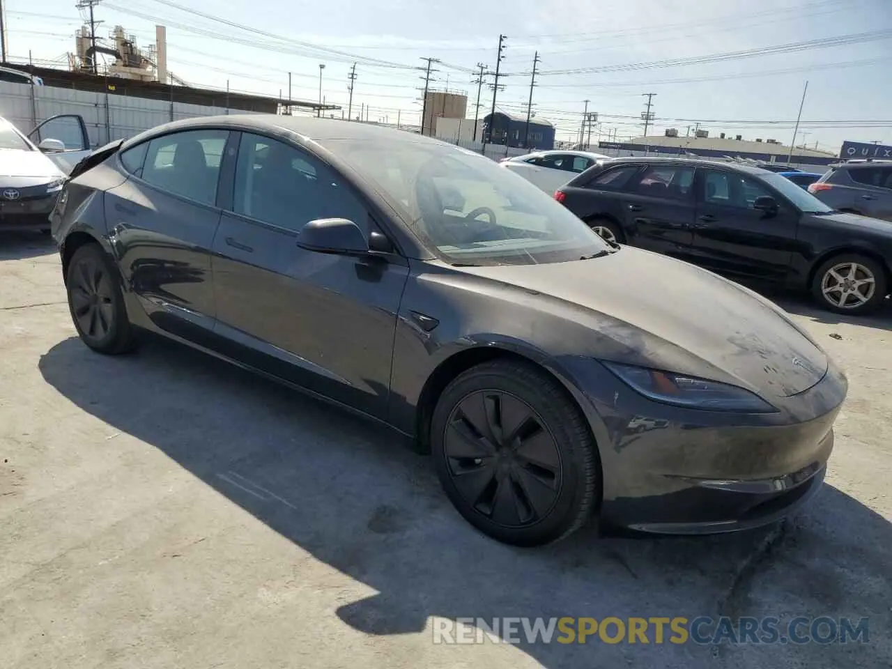 4 Фотография поврежденного автомобиля 5YJ3E1EA1RF740788 TESLA MODEL 3 2024