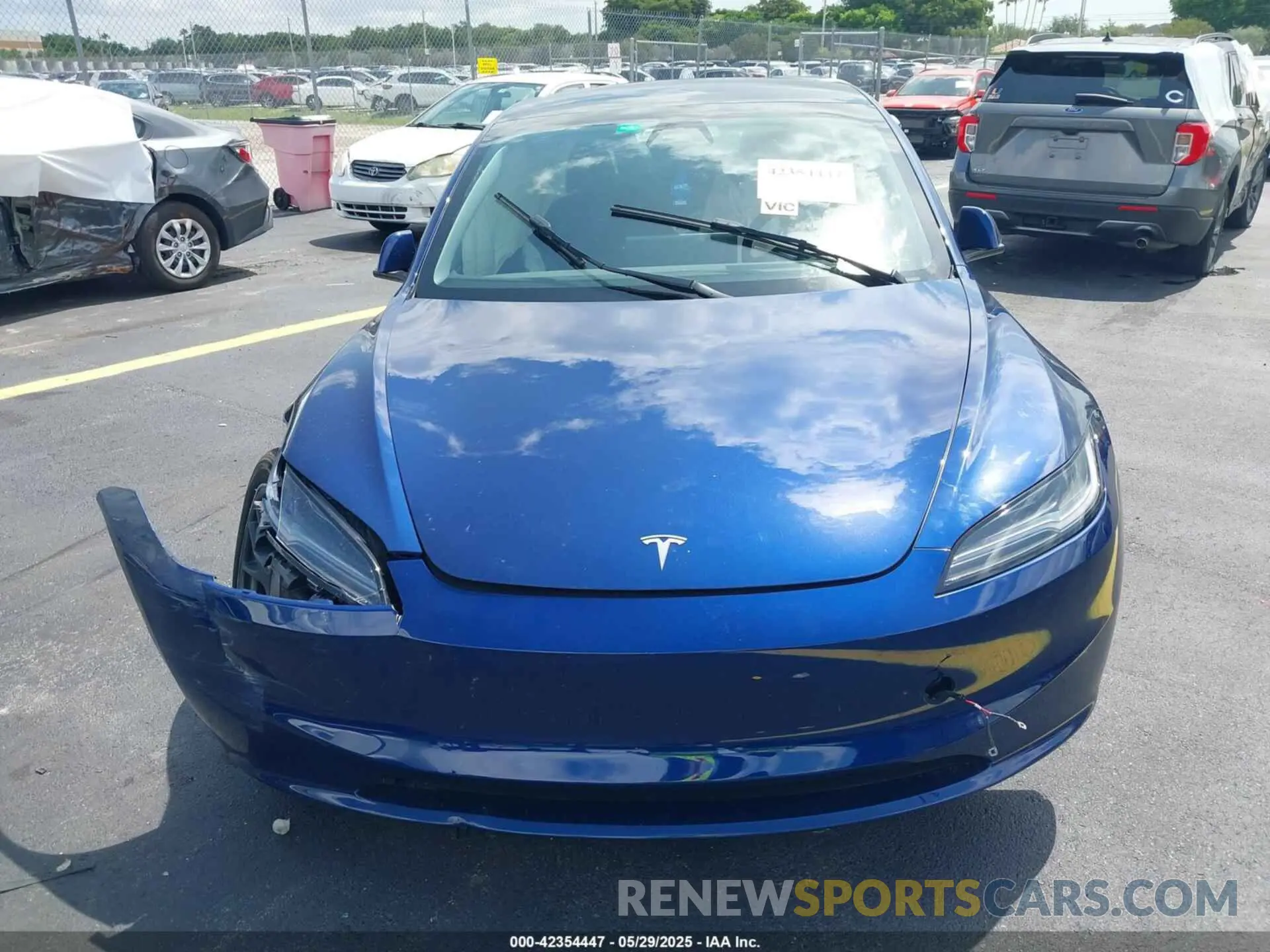 12 Photograph of a damaged car 5YJ3E1EA1RF744291 TESLA MODEL 3 2024