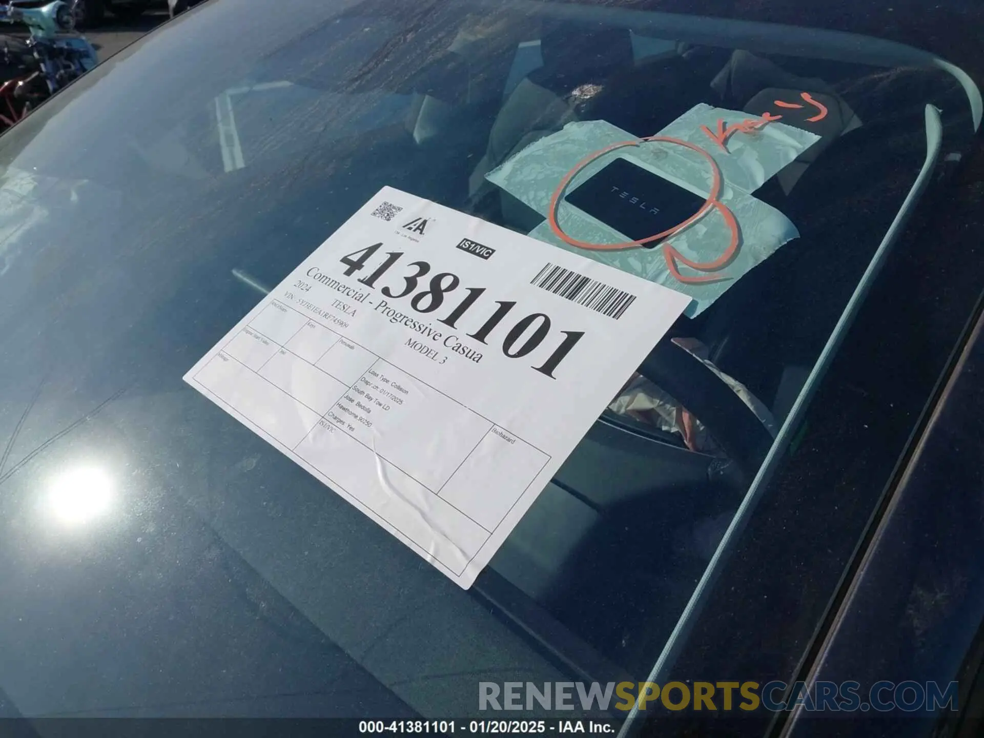 11 Photograph of a damaged car 5YJ3E1EA1RF745909 TESLA MODEL 3 2024