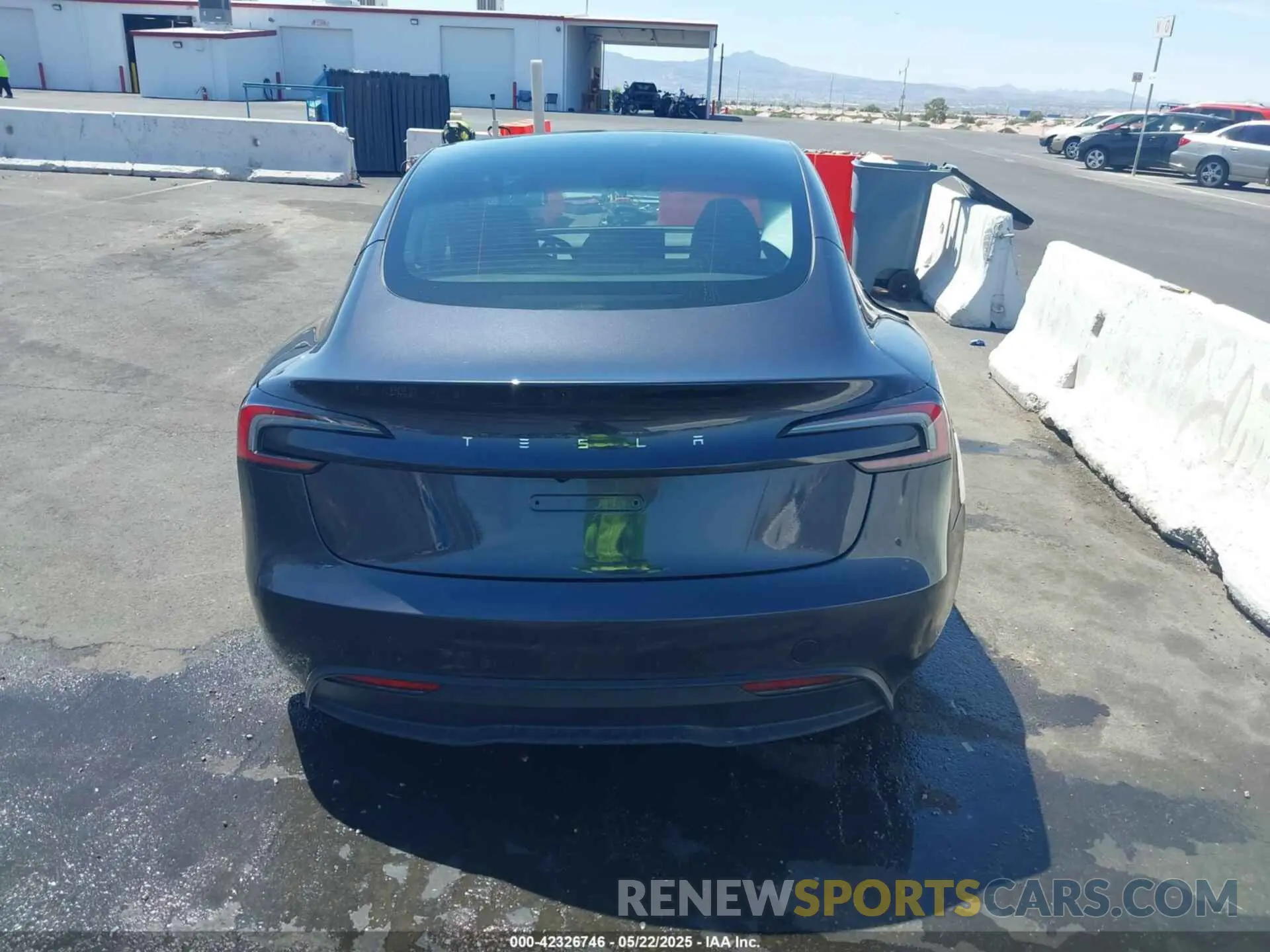 15 Photograph of a damaged car 5YJ3E1EA1RF782328 TESLA MODEL 3 2024