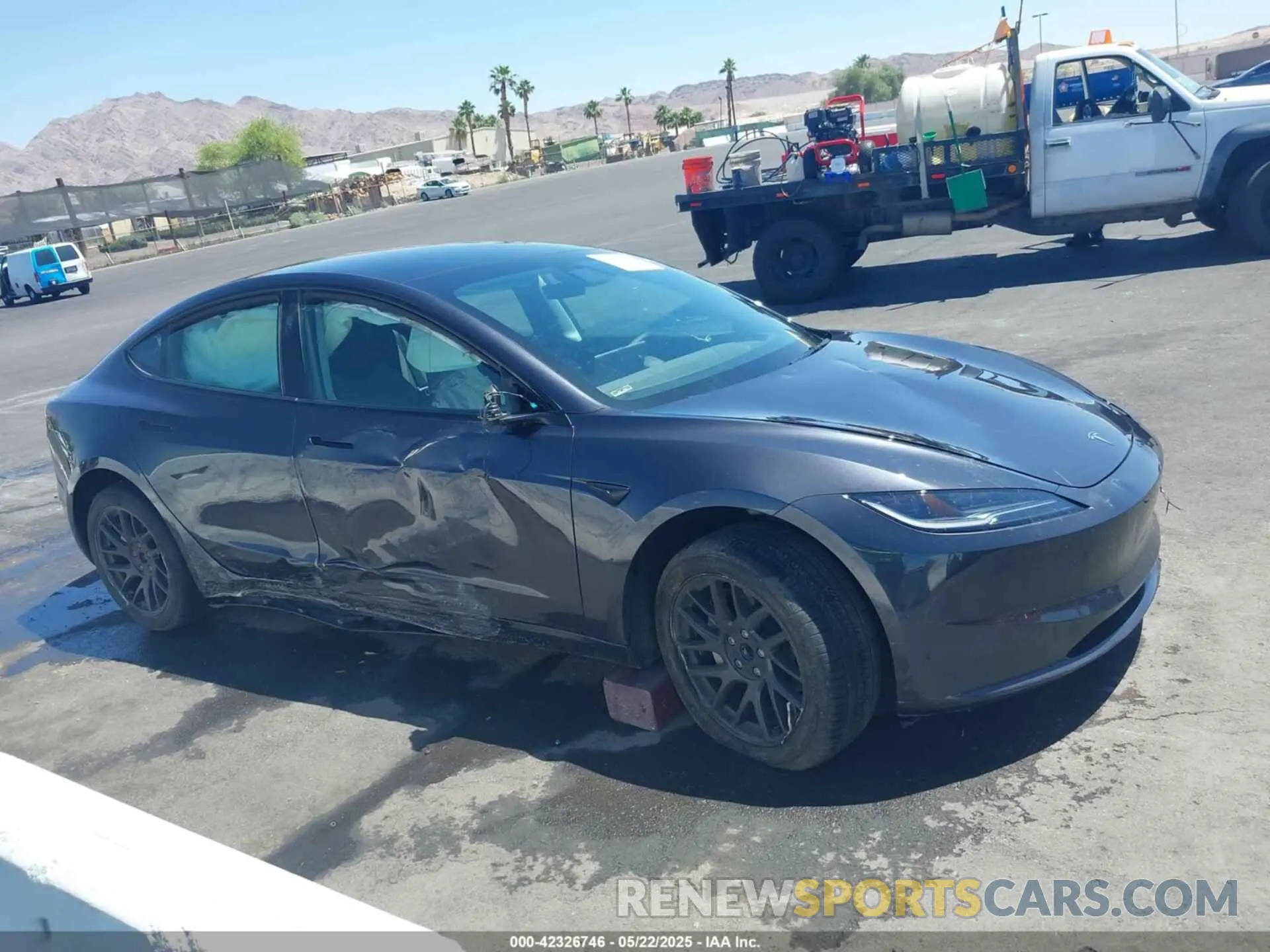 19 Photograph of a damaged car 5YJ3E1EA1RF782328 TESLA MODEL 3 2024