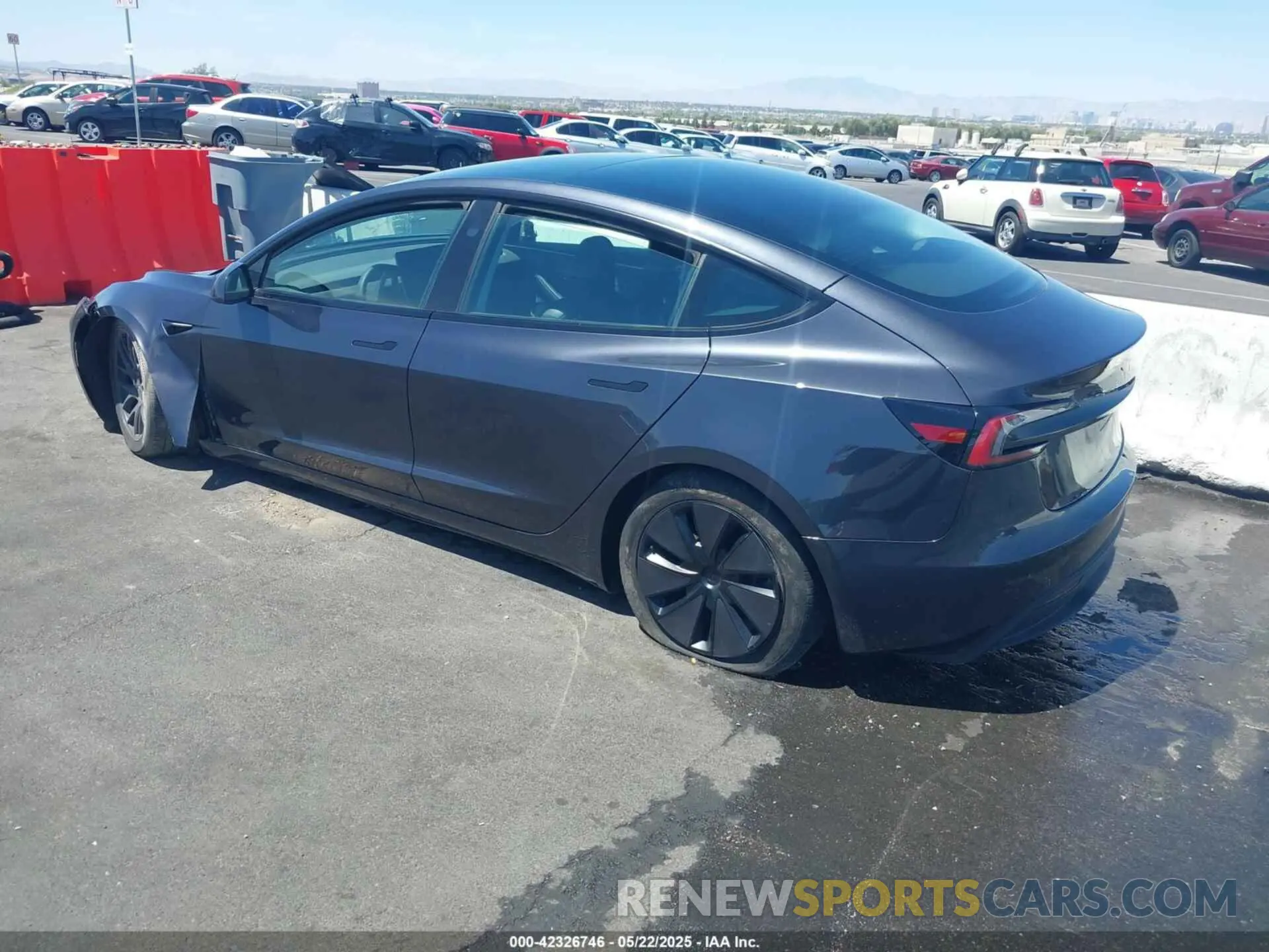 3 Photograph of a damaged car 5YJ3E1EA1RF782328 TESLA MODEL 3 2024
