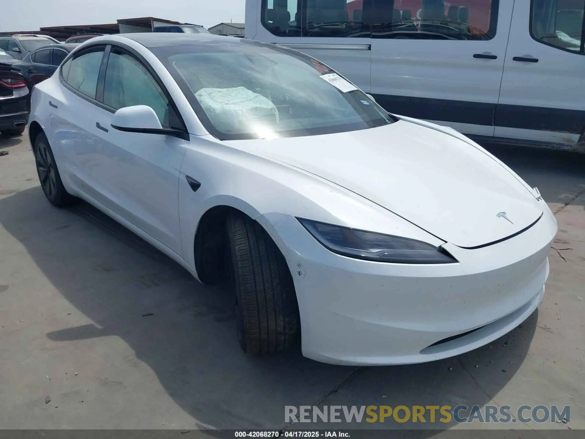1 Фотография поврежденного автомобиля 5YJ3E1EA1RF784399 TESLA MODEL 3 2024
