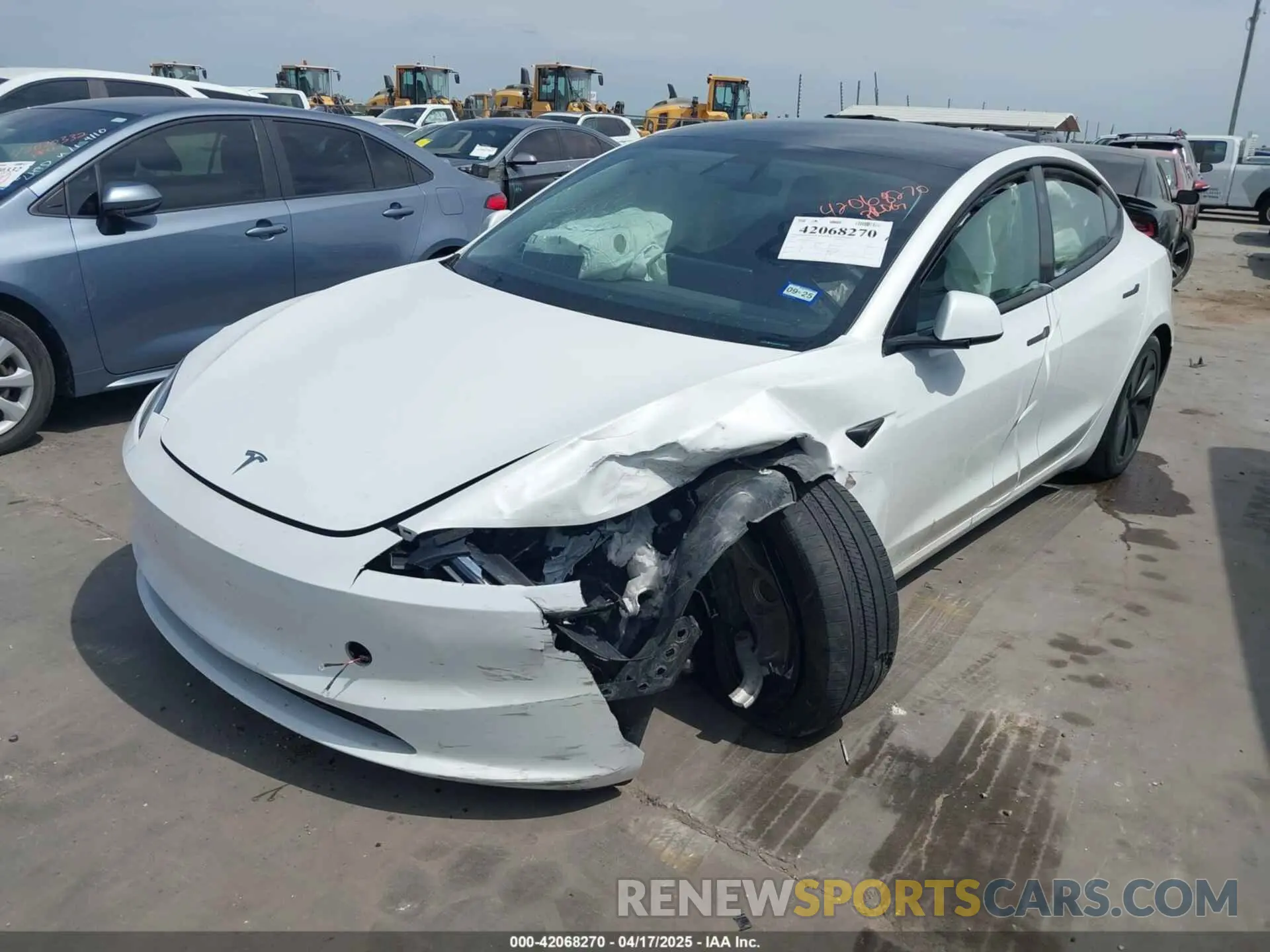 2 Фотография поврежденного автомобиля 5YJ3E1EA1RF784399 TESLA MODEL 3 2024