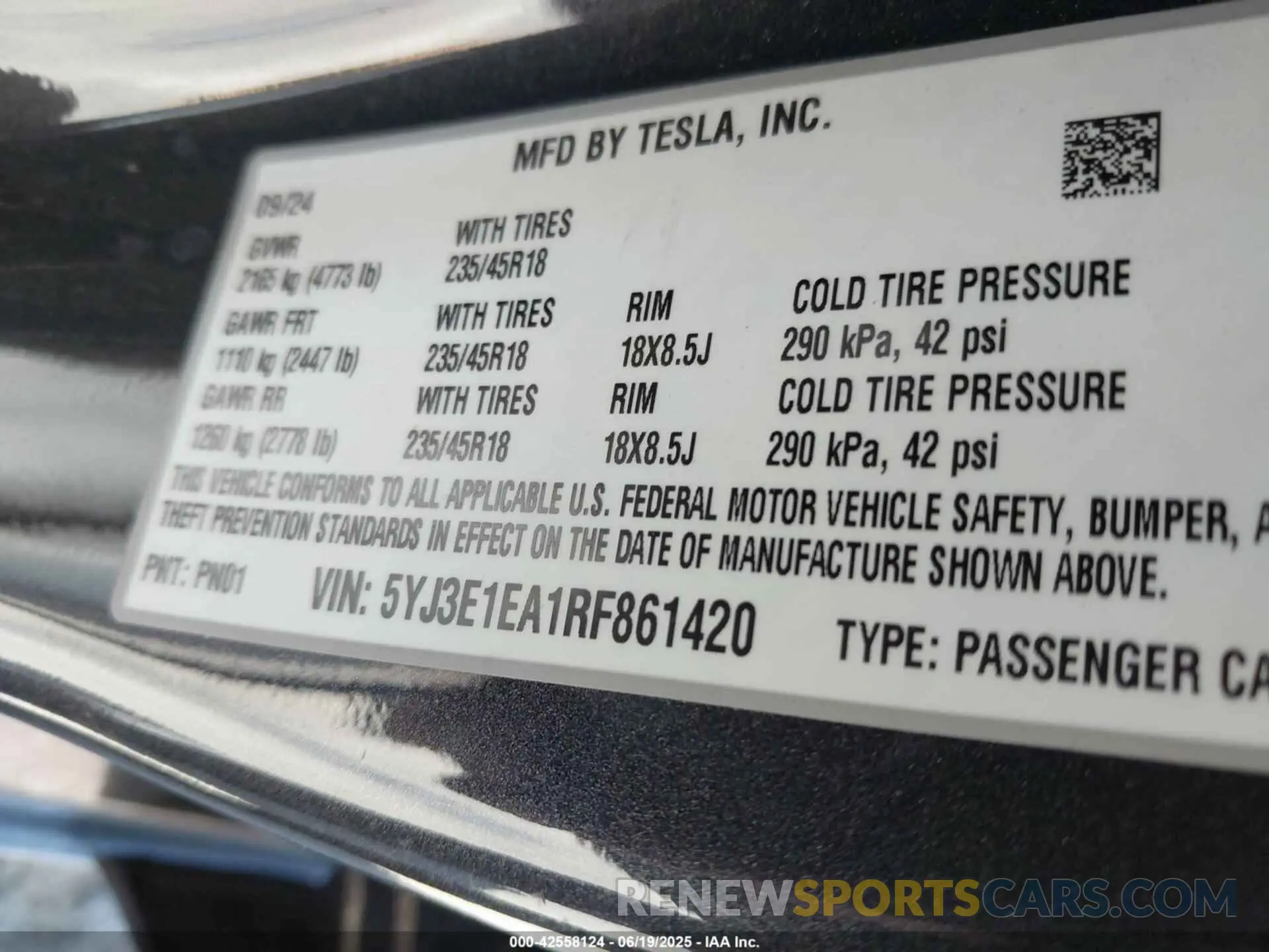 9 Фотография поврежденного автомобиля 5YJ3E1EA1RF861420 TESLA MODEL 3 2024