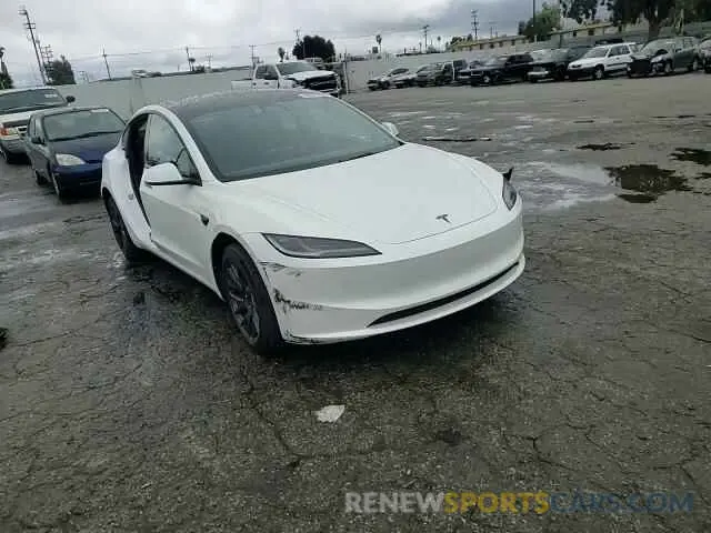 11 Фотография поврежденного автомобиля 5YJ3E1EA1RF868707 TESLA MODEL 3 2024