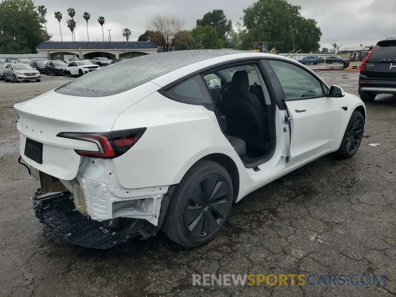 3 Фотография поврежденного автомобиля 5YJ3E1EA1RF868707 TESLA MODEL 3 2024