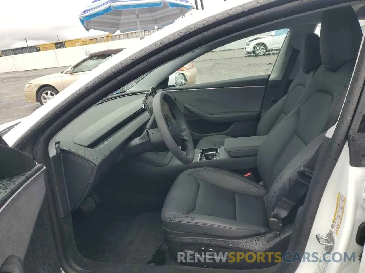 7 Фотография поврежденного автомобиля 5YJ3E1EA1RF868707 TESLA MODEL 3 2024