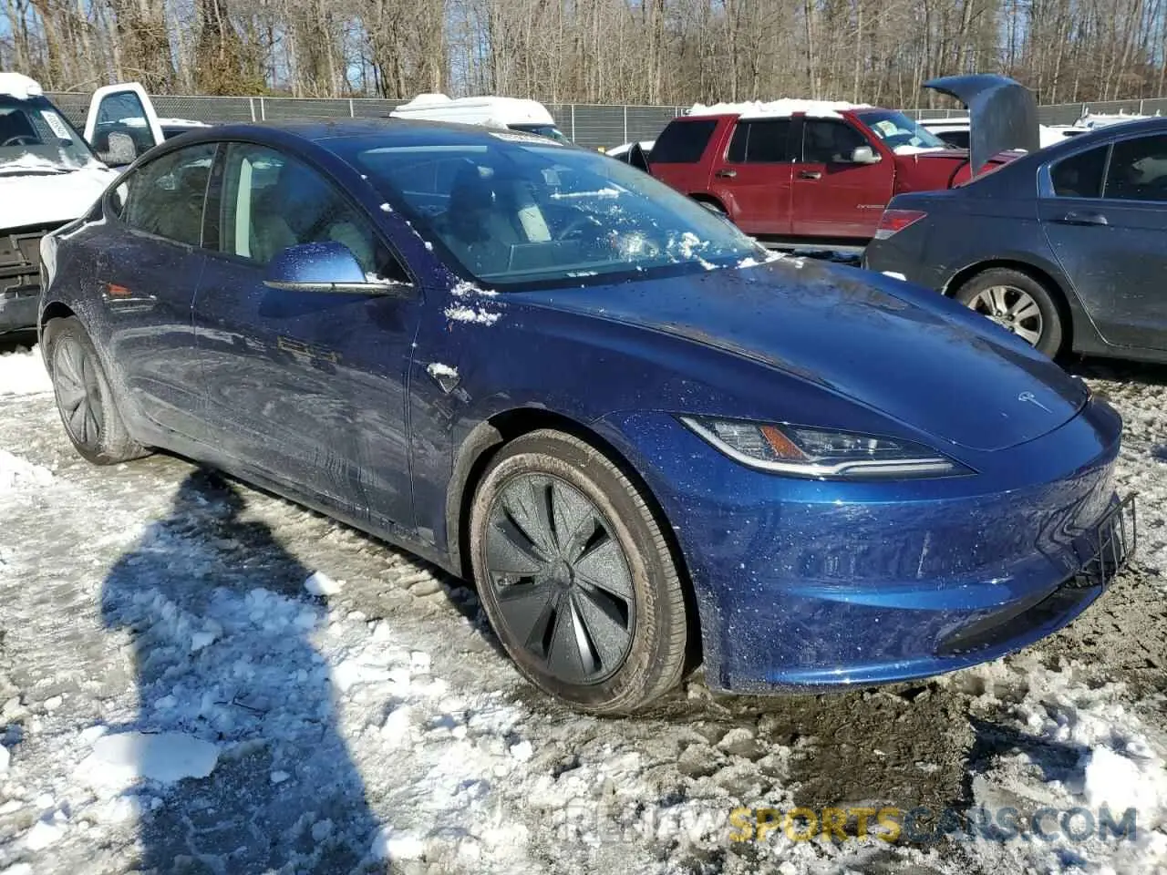 4 Photograph of a damaged car 5YJ3E1EA2RF727841 TESLA MODEL 3 2024